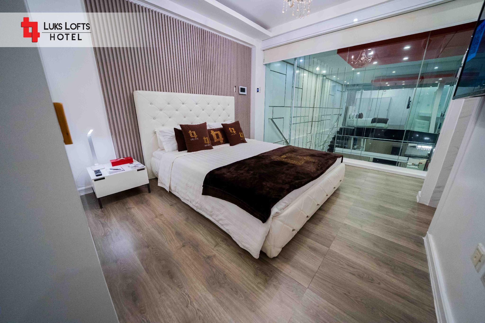 Empress Suite