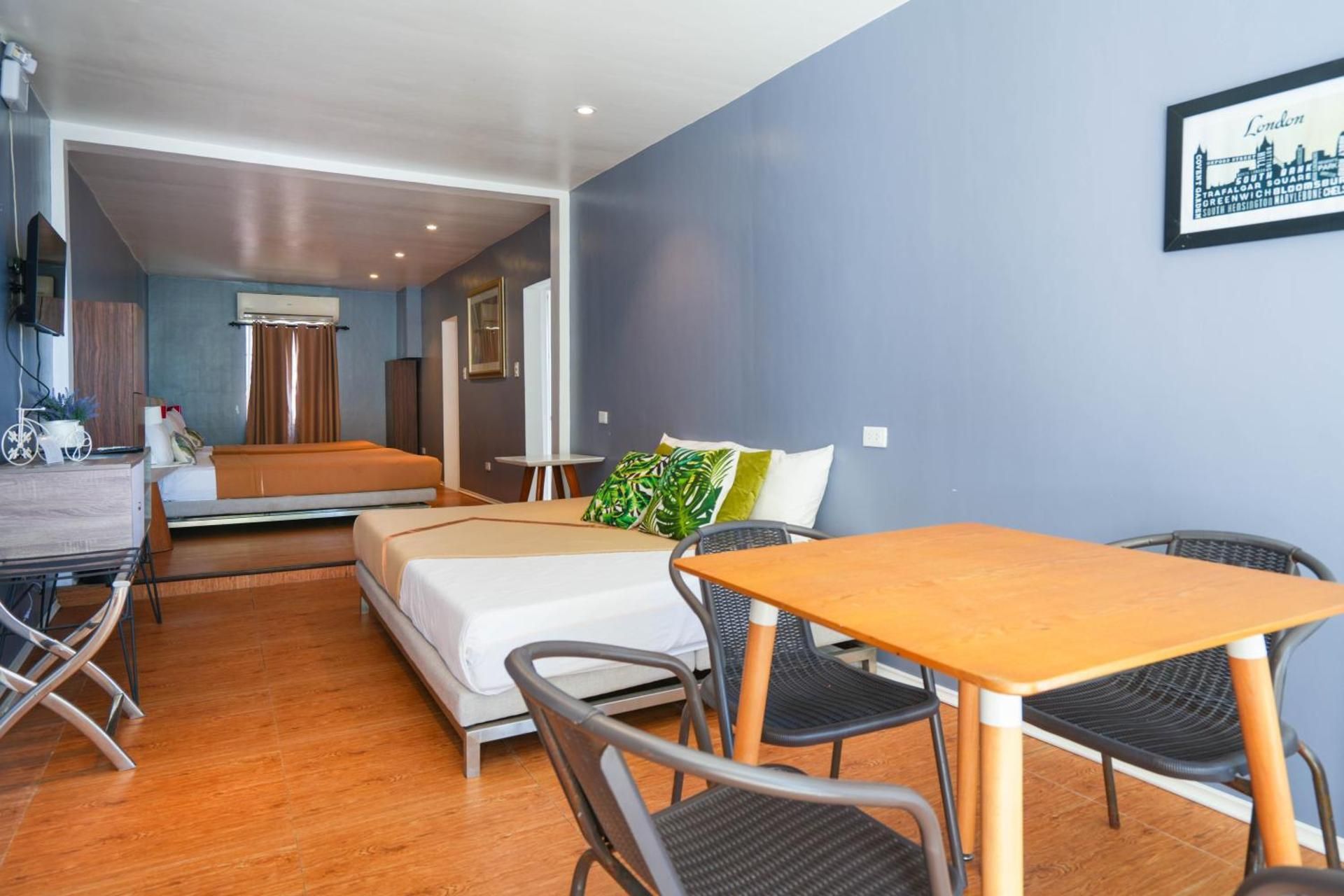 Deluxe Triple Room