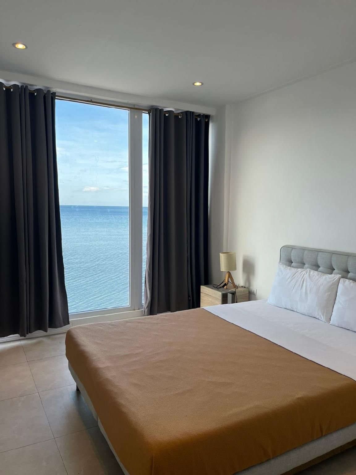 Destino Beach Club Dive Resort And Hotel Seaview Suites Two Bedroom 1 2