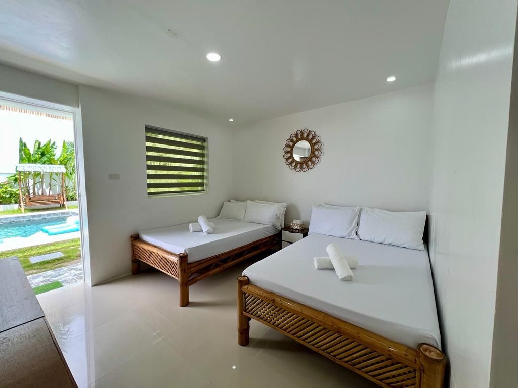 Double room pool view