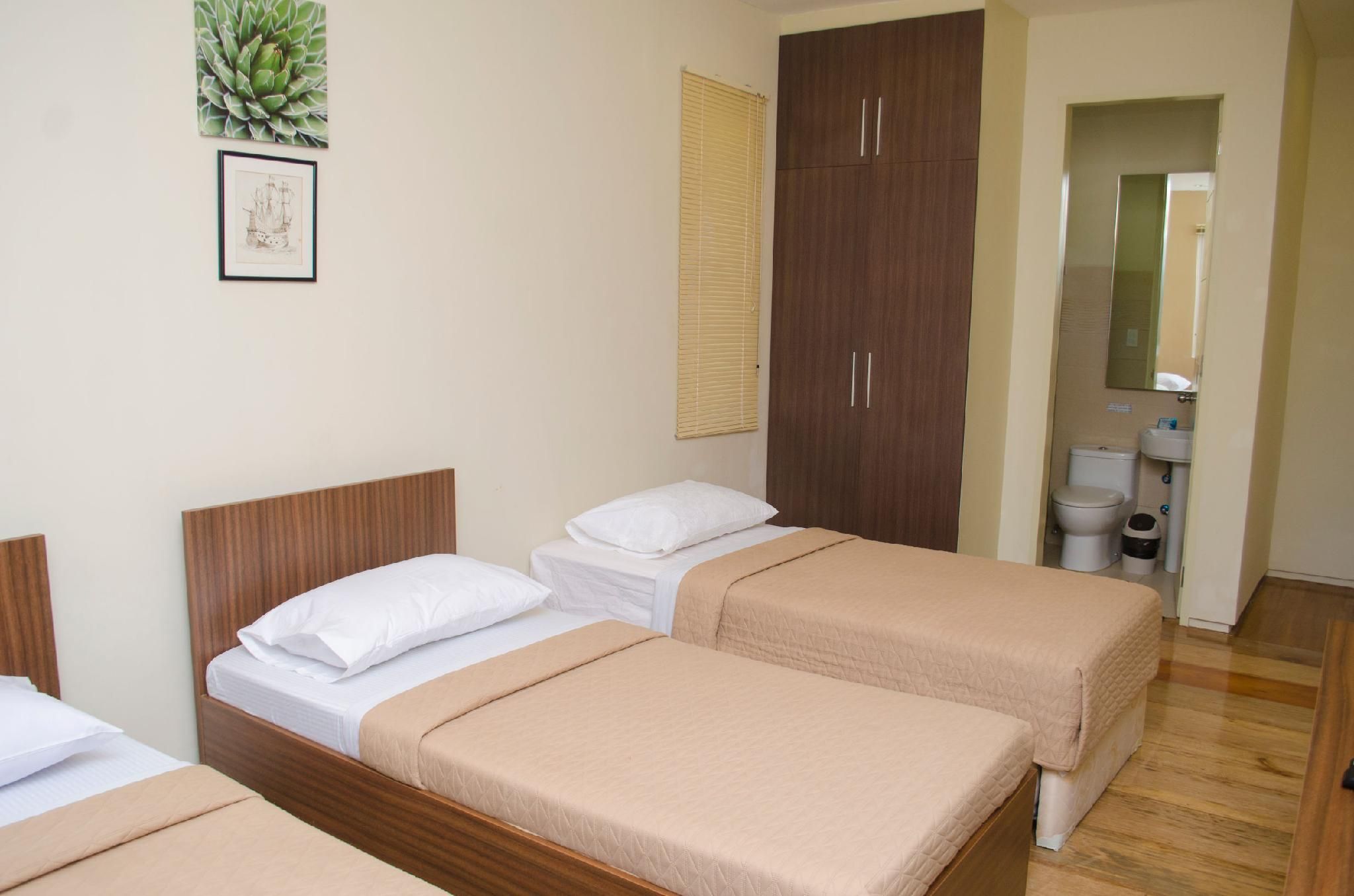 Paradiso Rito Deluxe Triple Bed