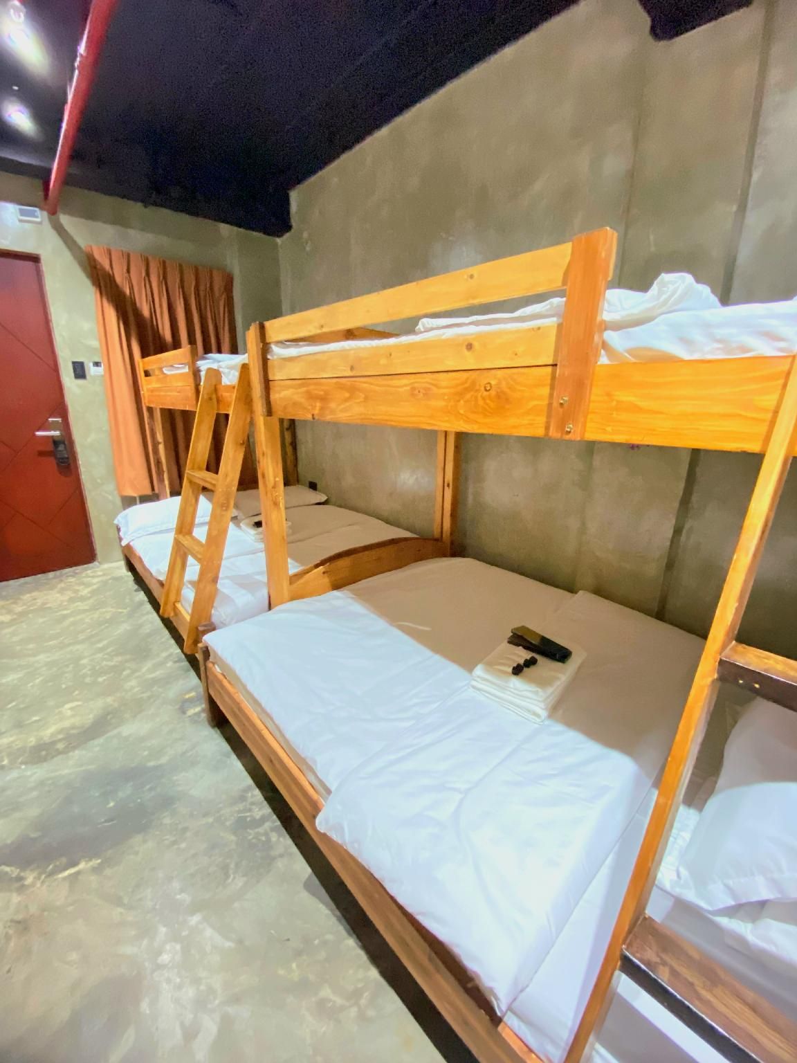 Aqua Frontier Hotel and Restaurant Dormitory Room - Mixed