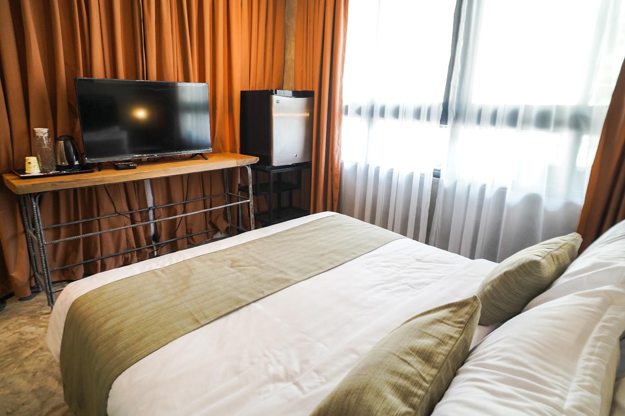 Deluxe Room for 2 Adults