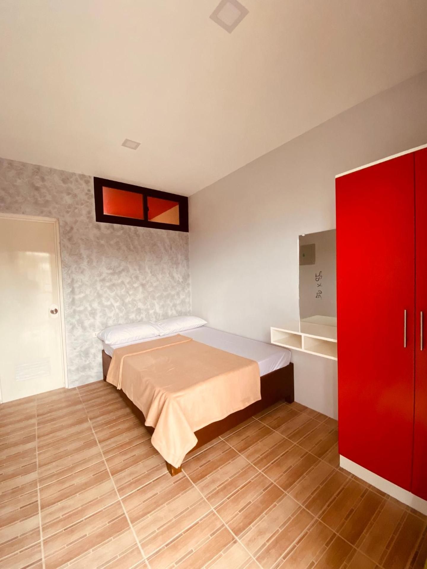 Couple Room