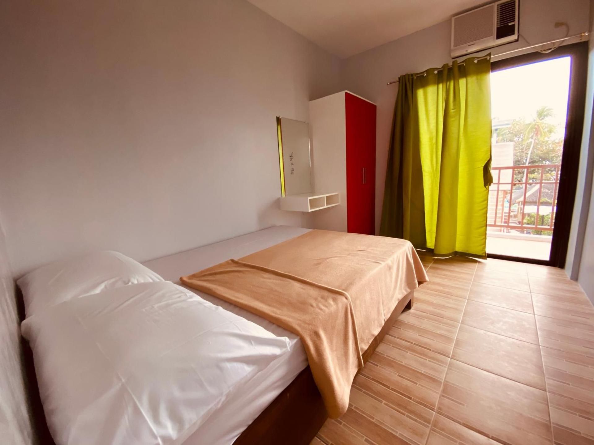 Couple Room