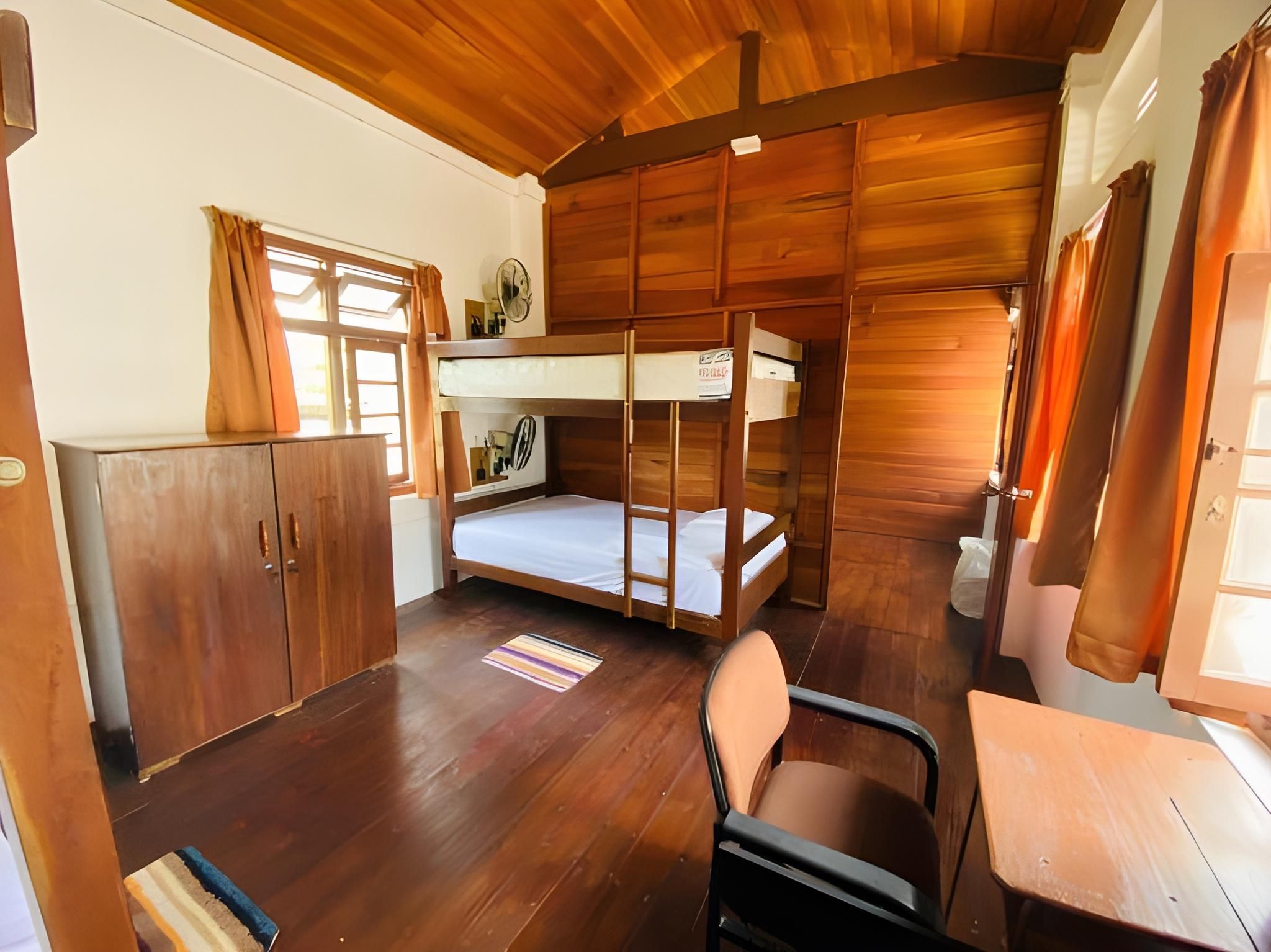 Bunk Bed- Mixed Dorms 10 persons