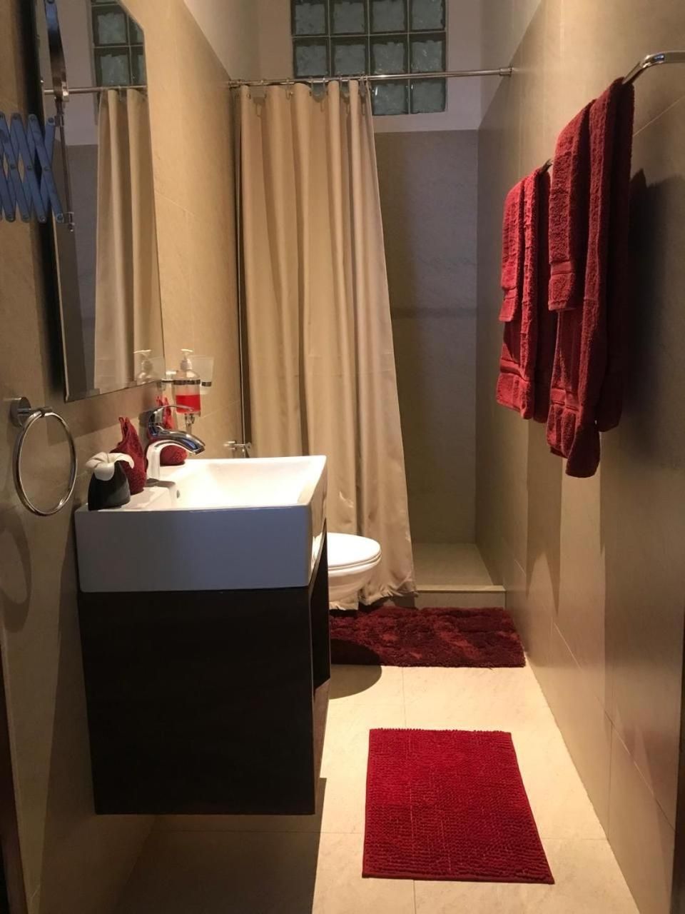 Seven Pillars. No. 39 Galle Fort Standard King Room 2