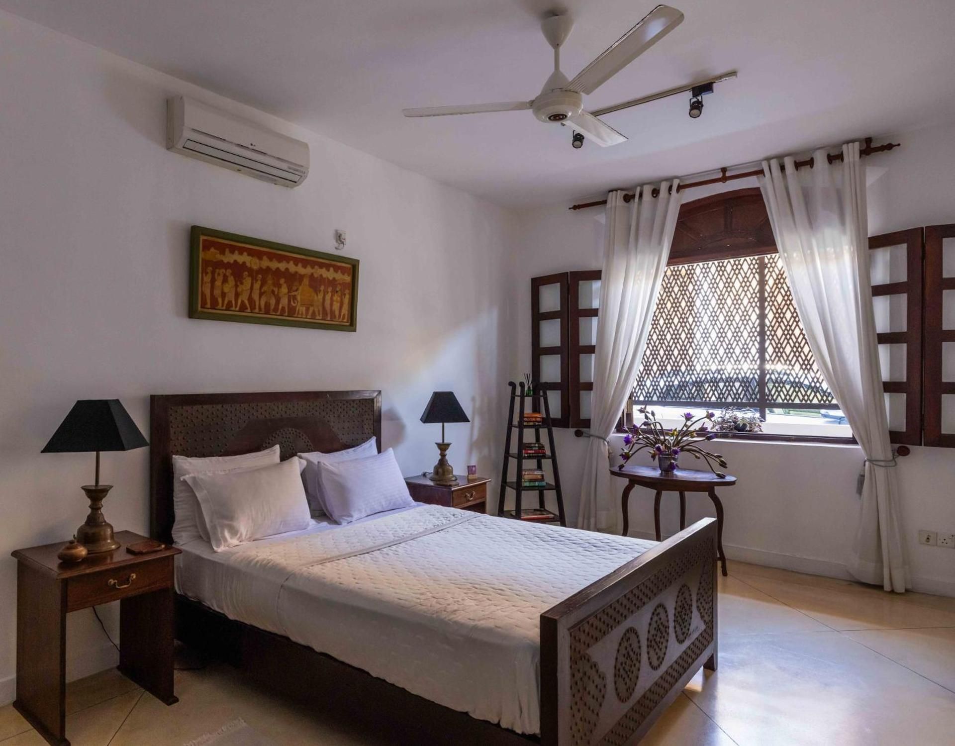 Seven Pillars. No. 39 Galle Fort Standard King Room