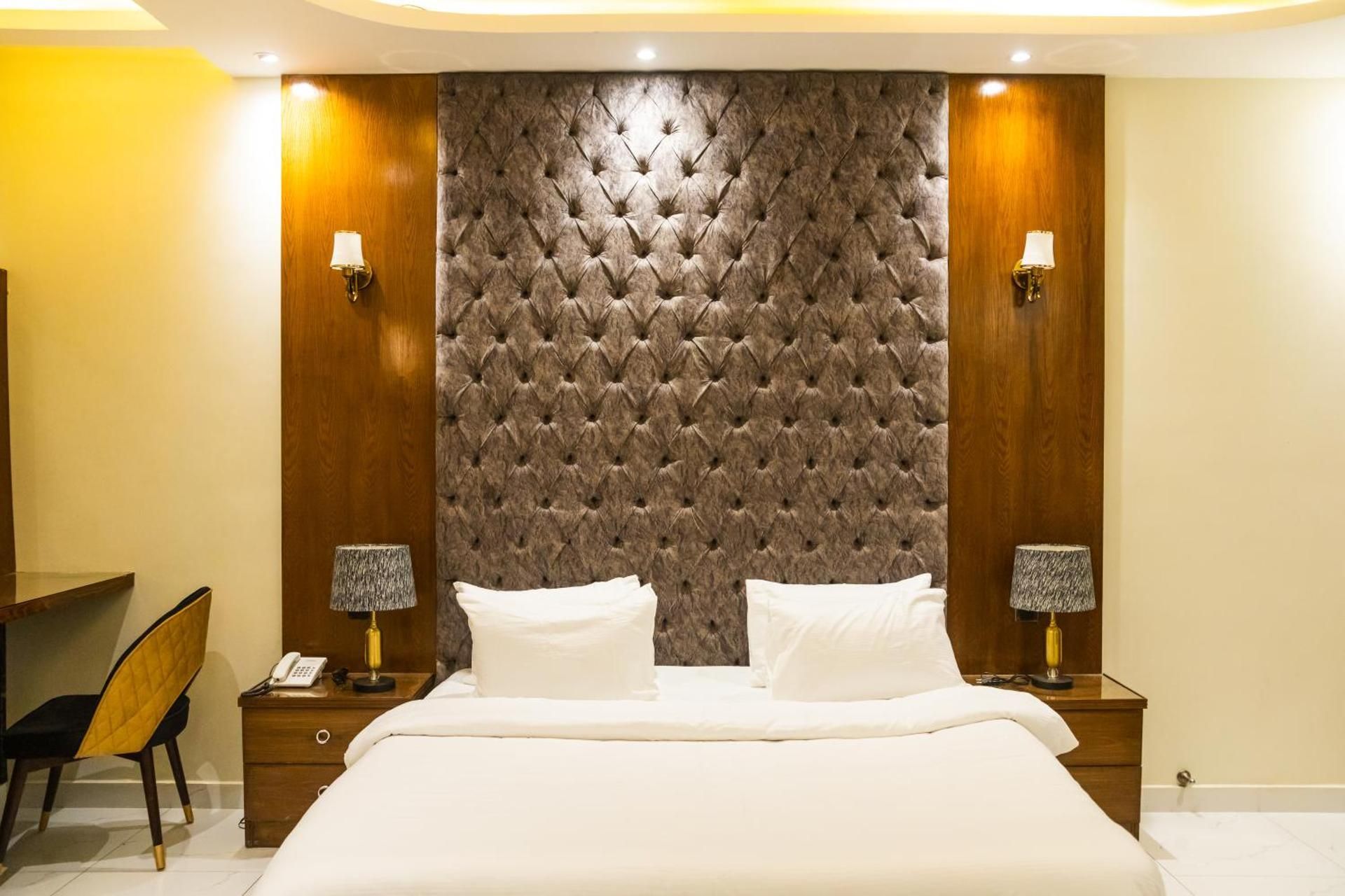 Single Room