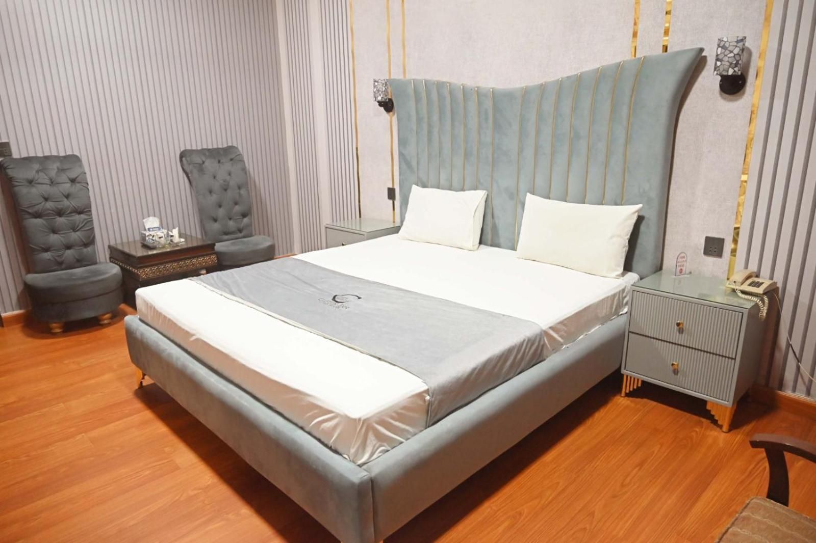 Clifton Inn Guest House  King Room 3