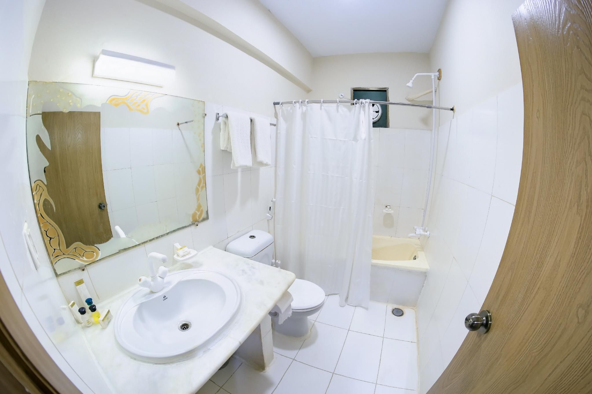 Signature By Hotel Crown Inn Deluxe 3