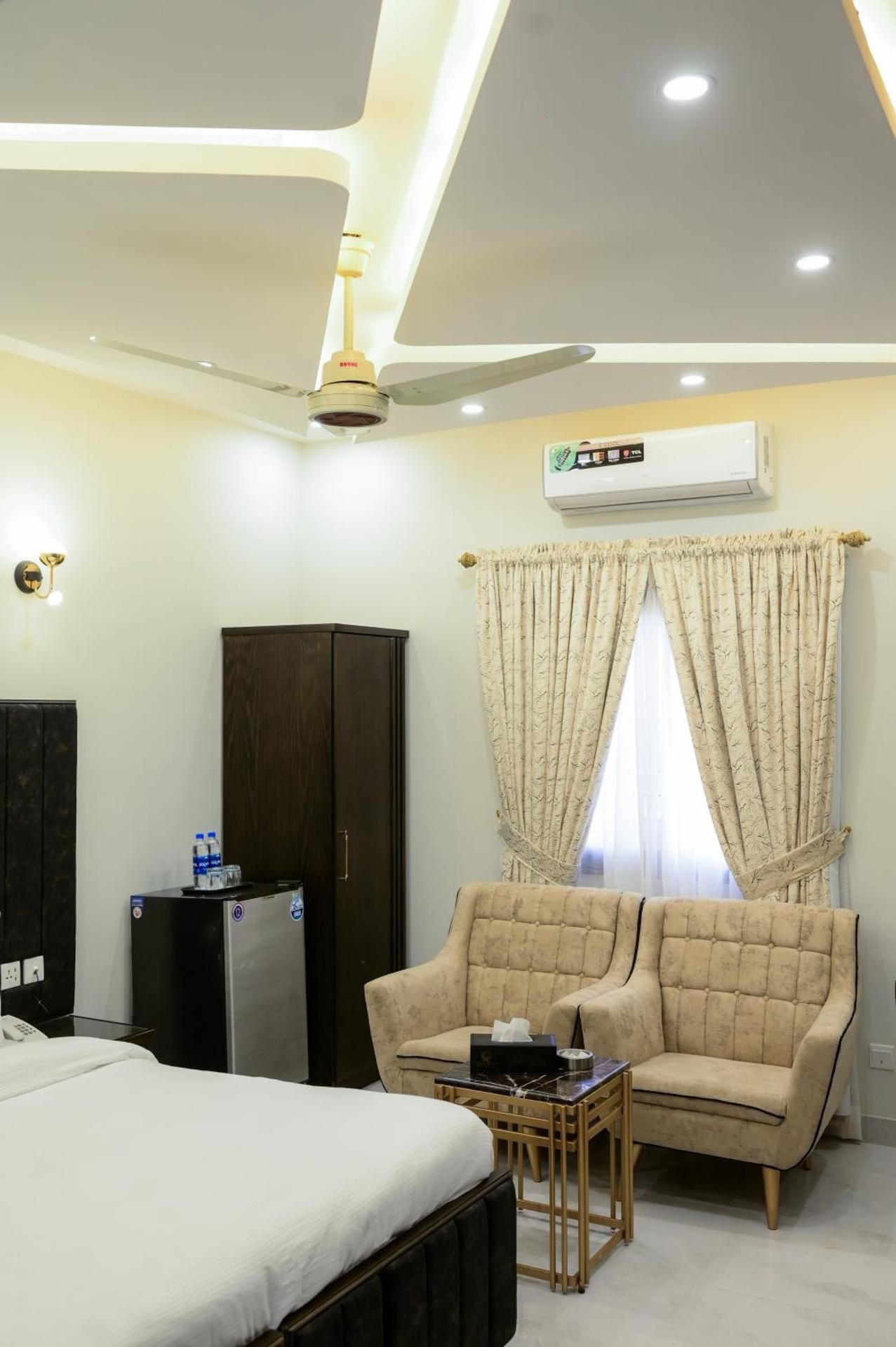 Superior Twin Room