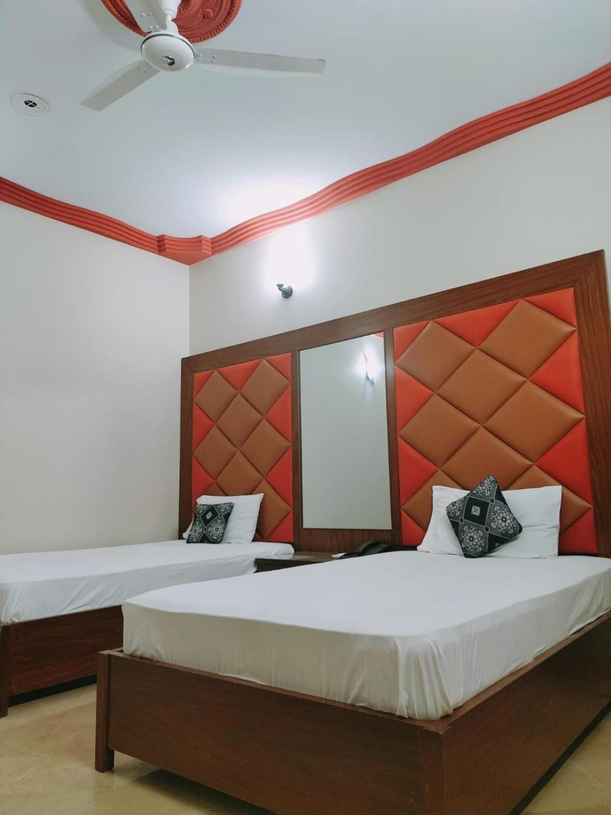 Double or Twin Room with Bathroom