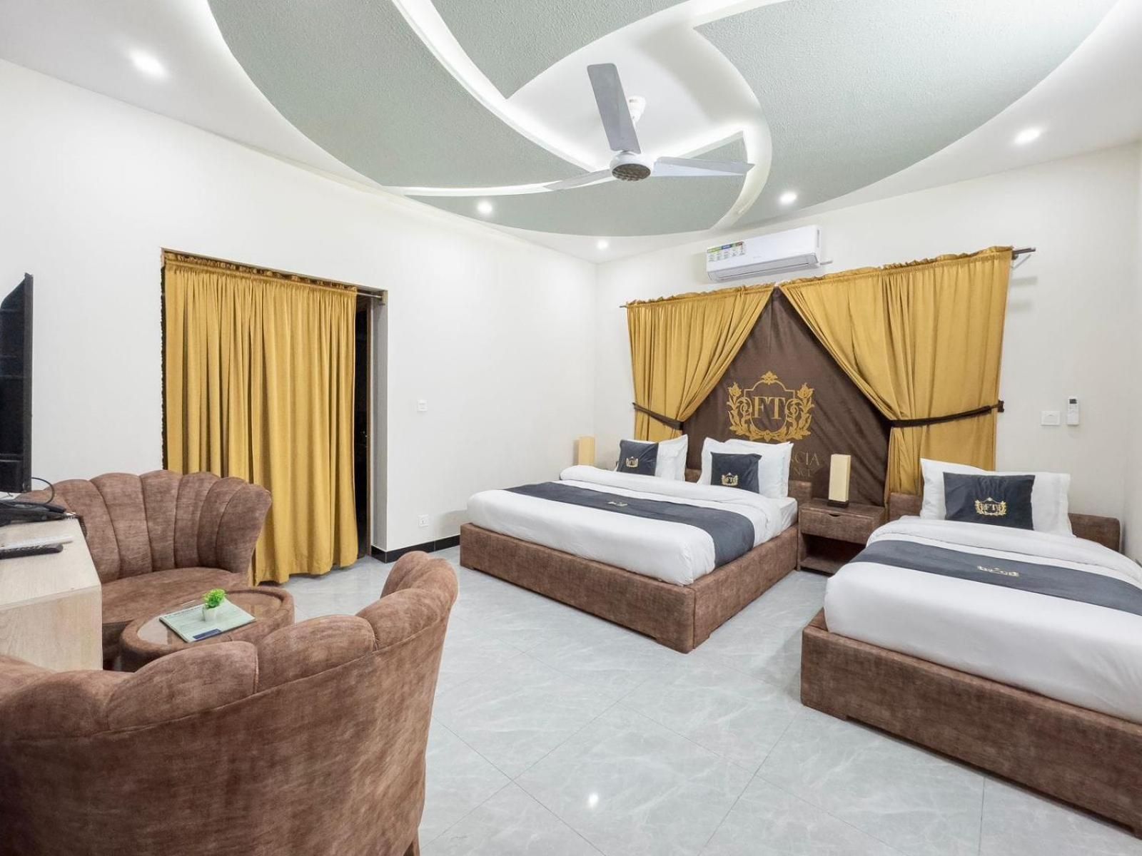 Four-Bedroom Luxury Apartment