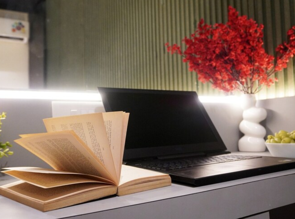 Acasonest Studio J1 103