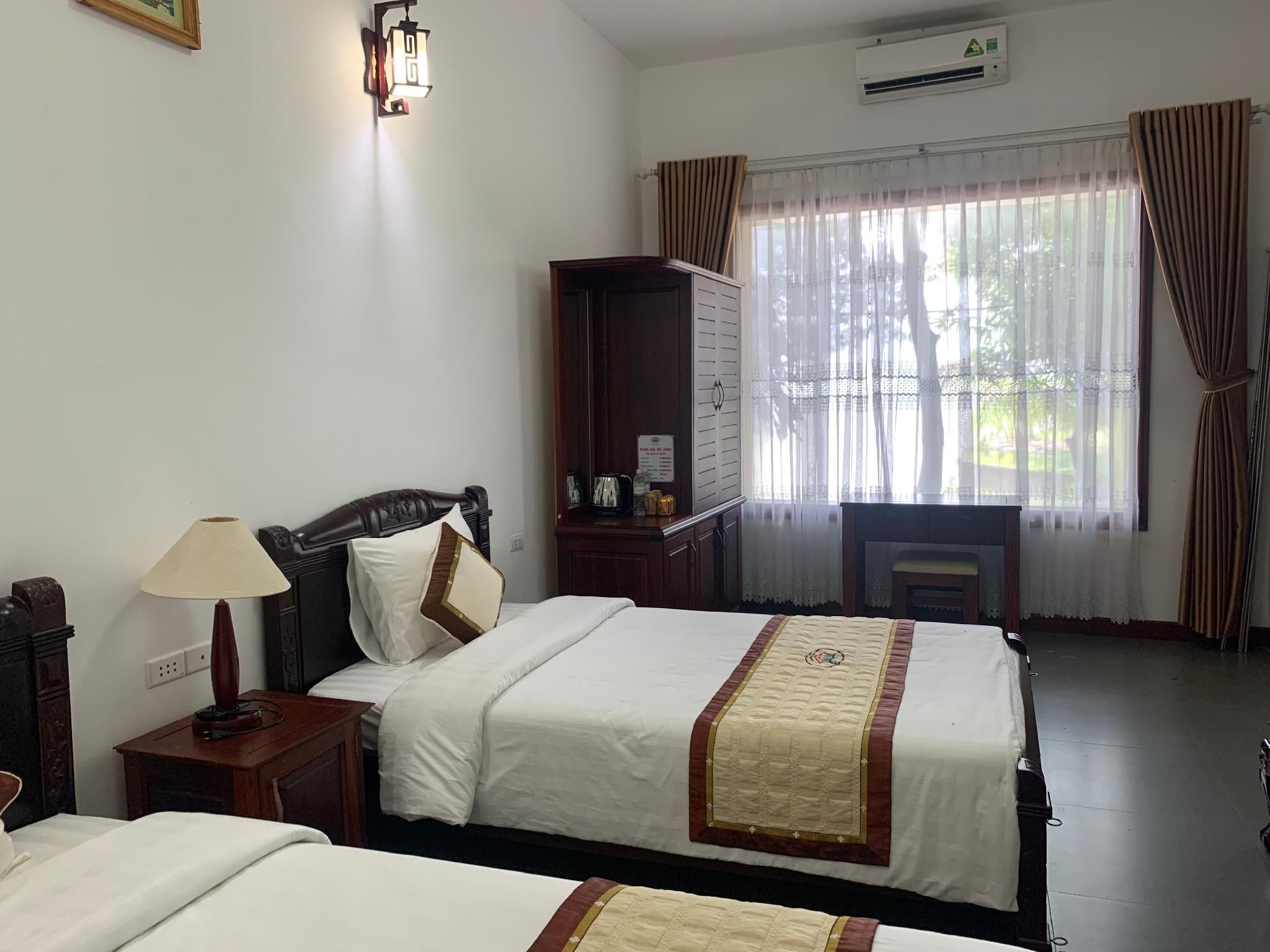 Khu du lịch sinh thái Him Lam - Him Lam Resort	 Superior River View