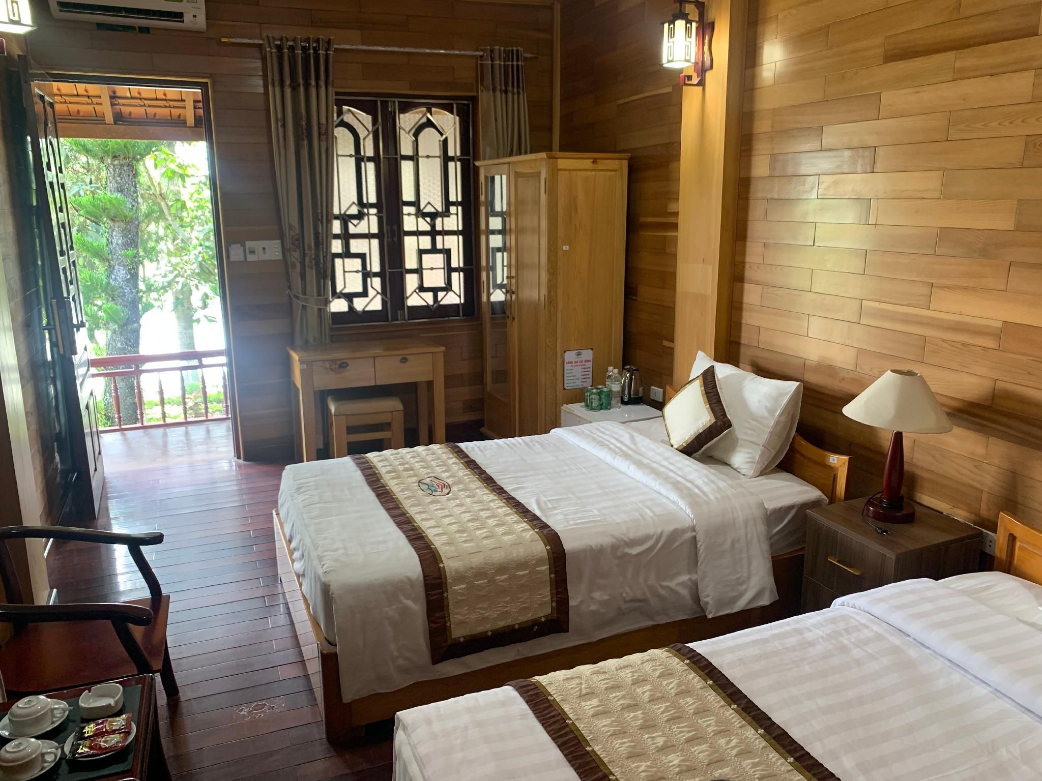 Khu du lịch sinh thái Him Lam - Him Lam Resort	 Deluxe Lake View 2