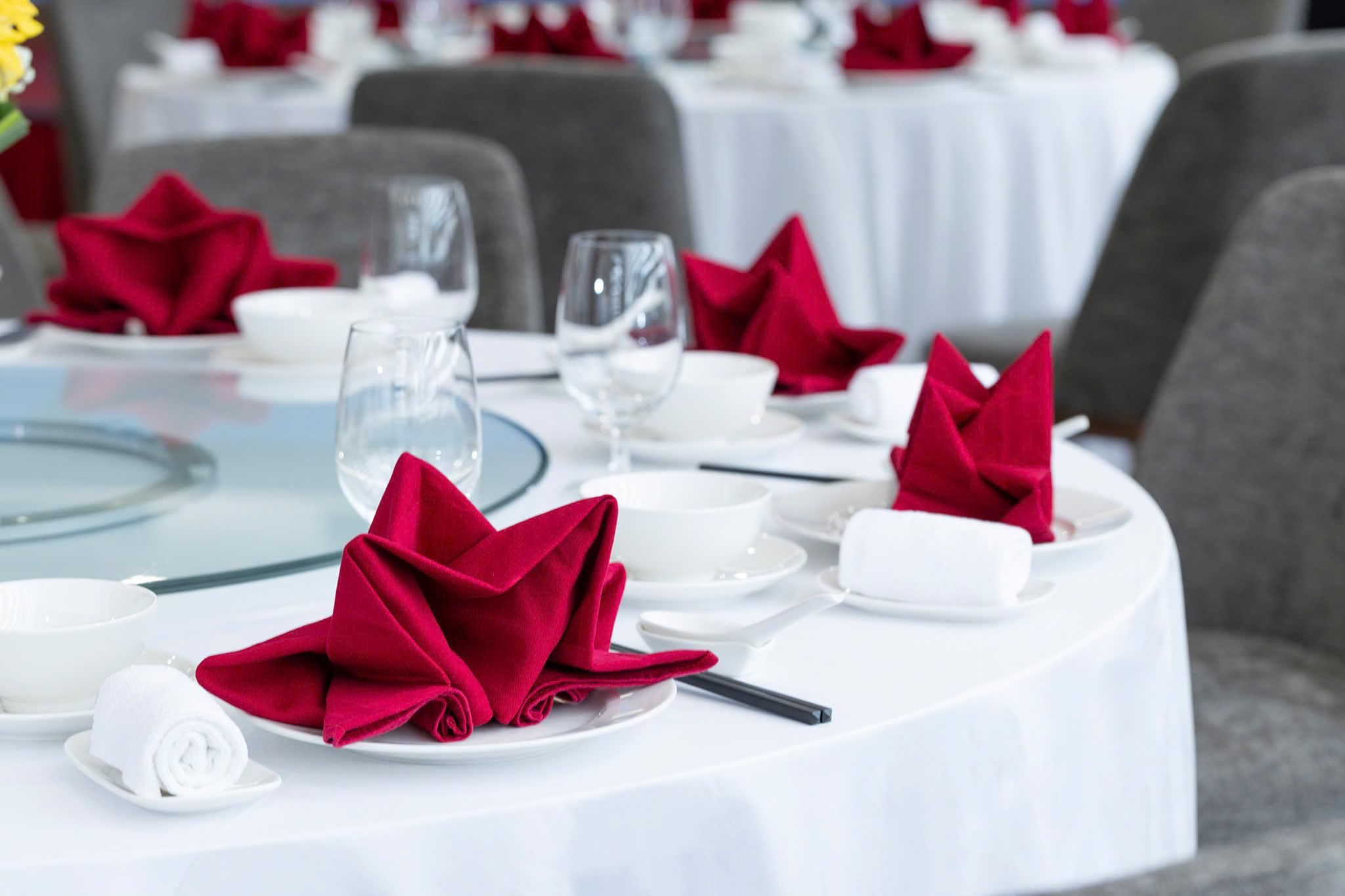 restaurant (private room)