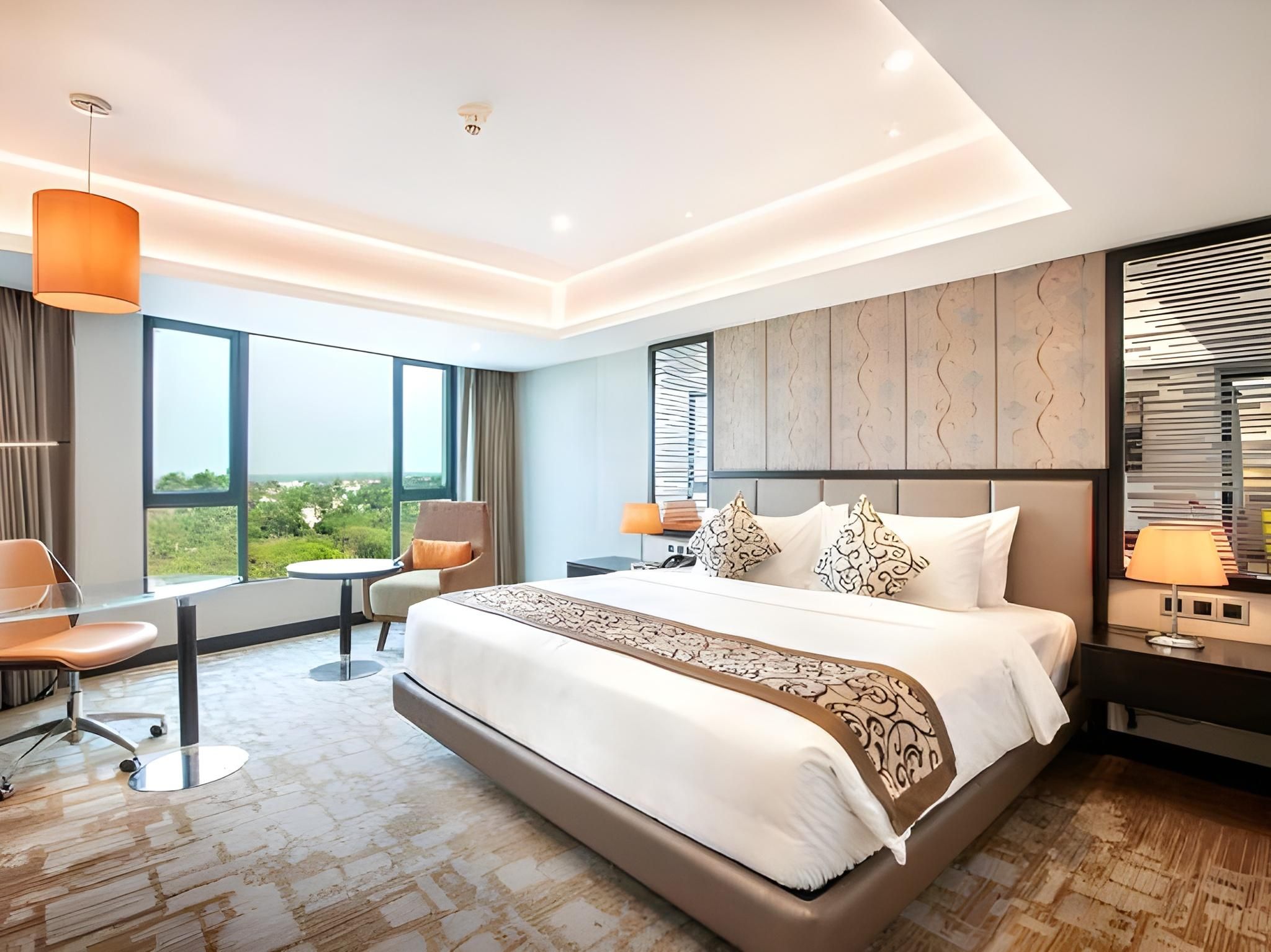 Executive Club Suite (Access To The Club Lounge For Guests Aged 18 Or Above)