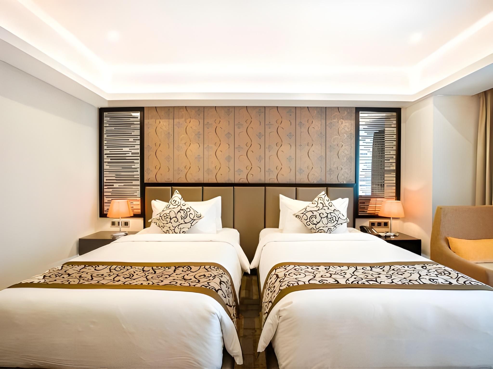 Executive Club Twin Room (Access To The Club Lounge For Guests Aged 18 Or Above)