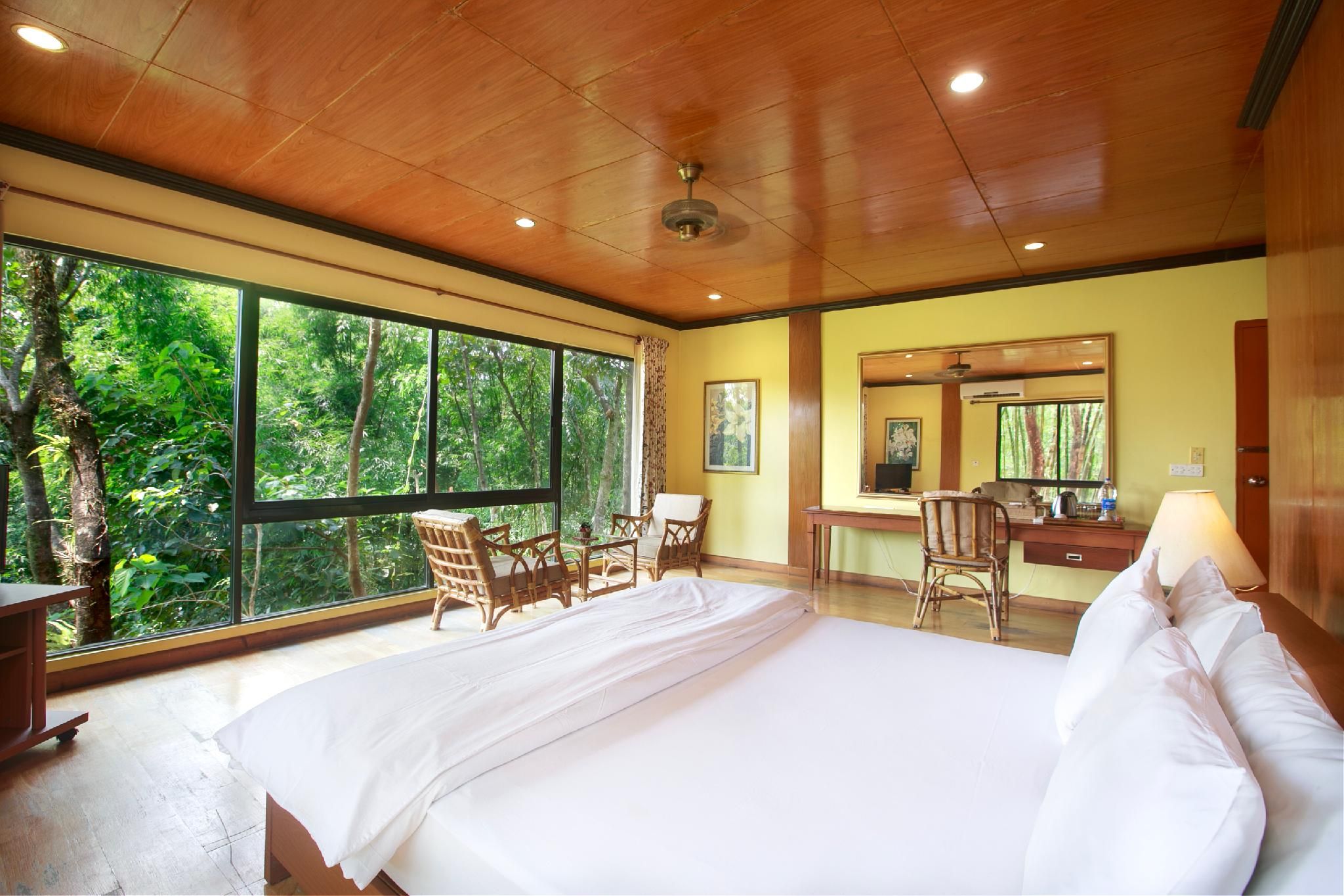 Nazimgarh Wilderness Resort Deluxe Panoramic View Room