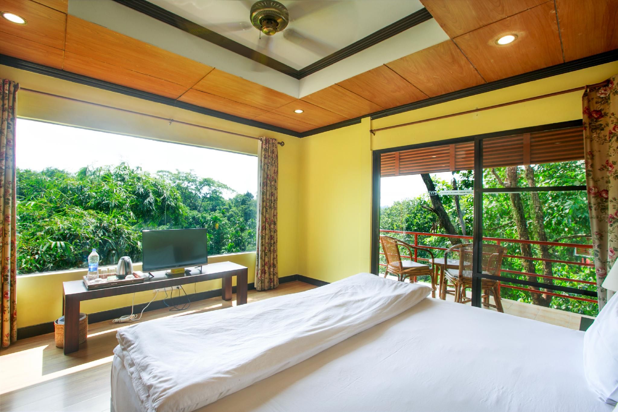 Nazimgarh Wilderness Resort Deluxe View Room