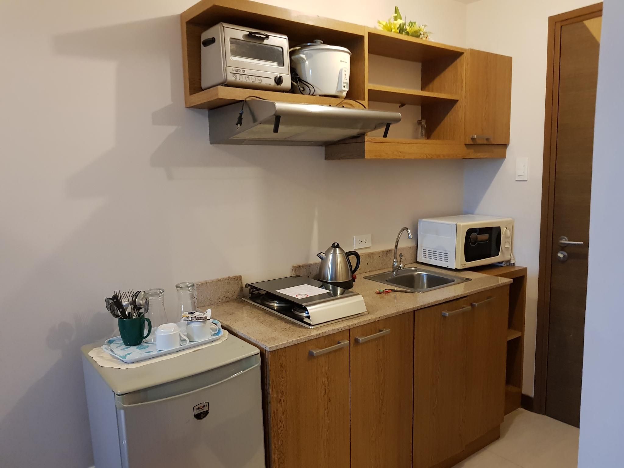 One Tagaytay Place Private Residences Studio Double with Balcony 3