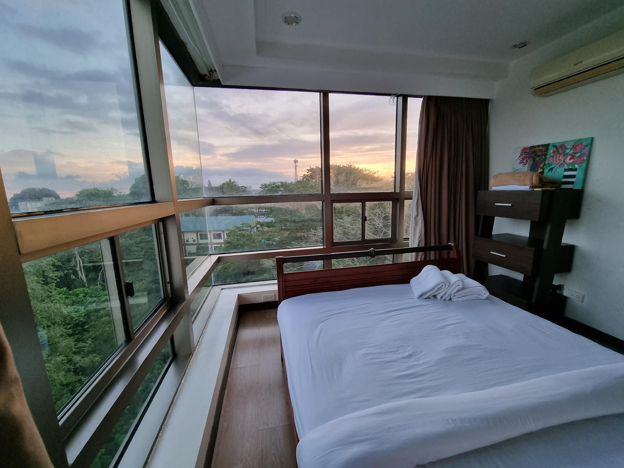 2 Bedroom Executive Suite