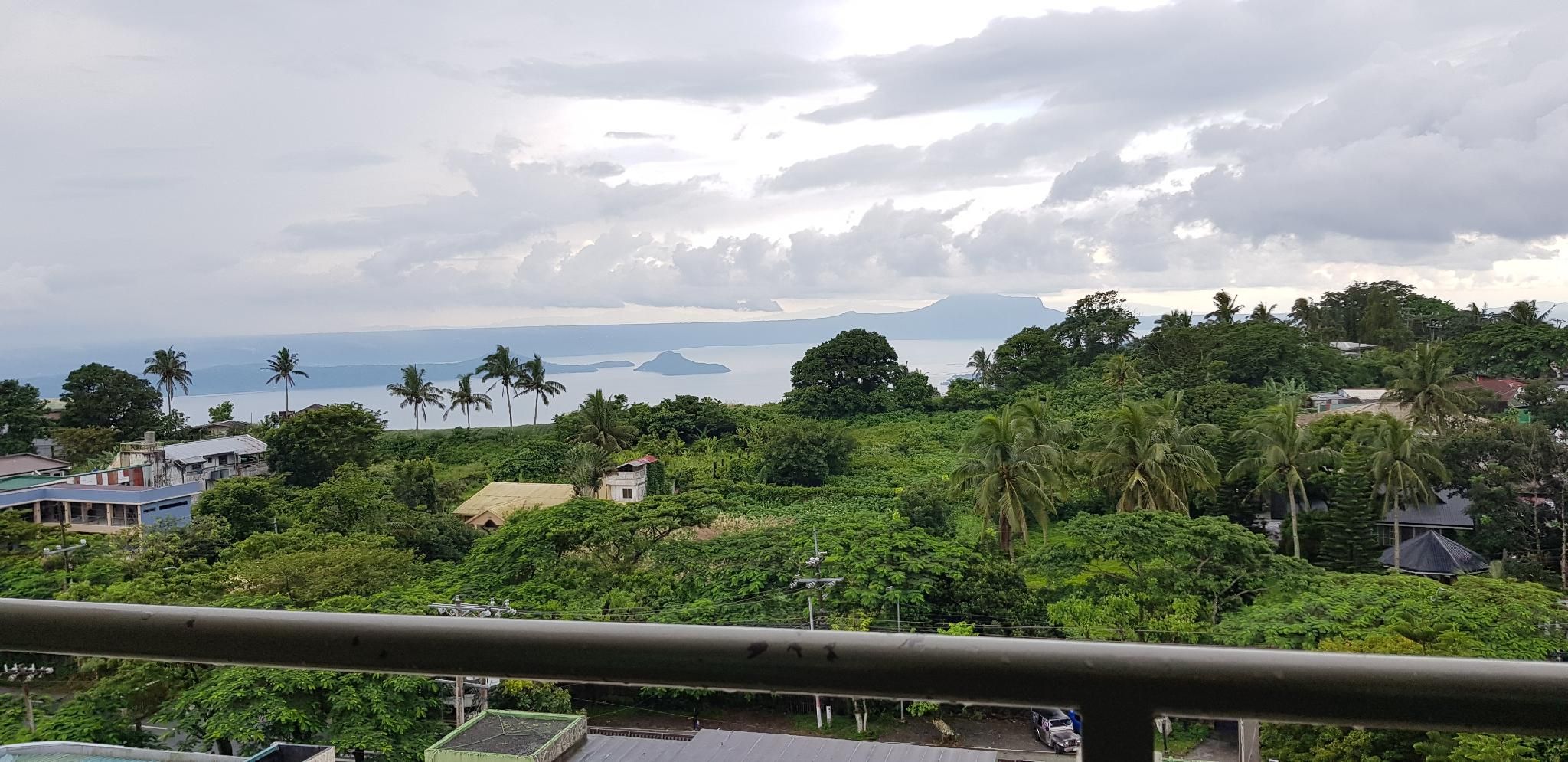 Queen Room with View