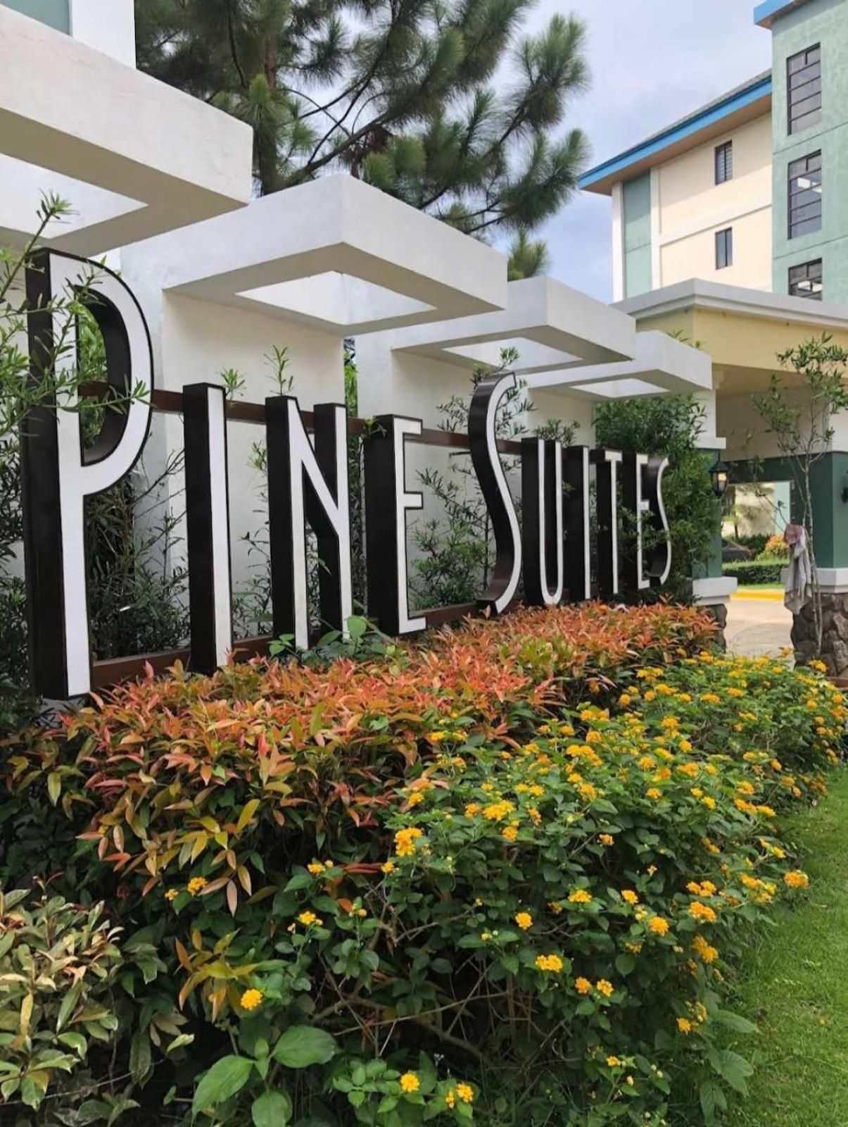 Pine suite Condo Tagaytay