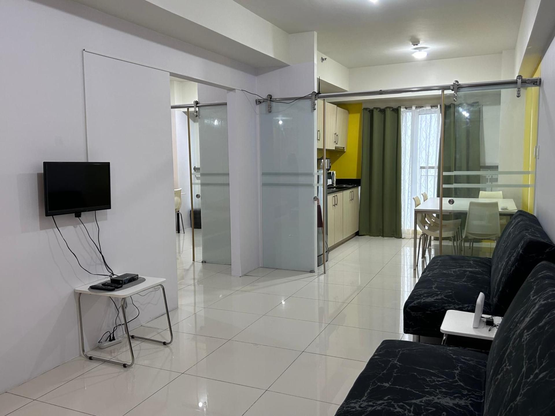 Family Room with Lake View