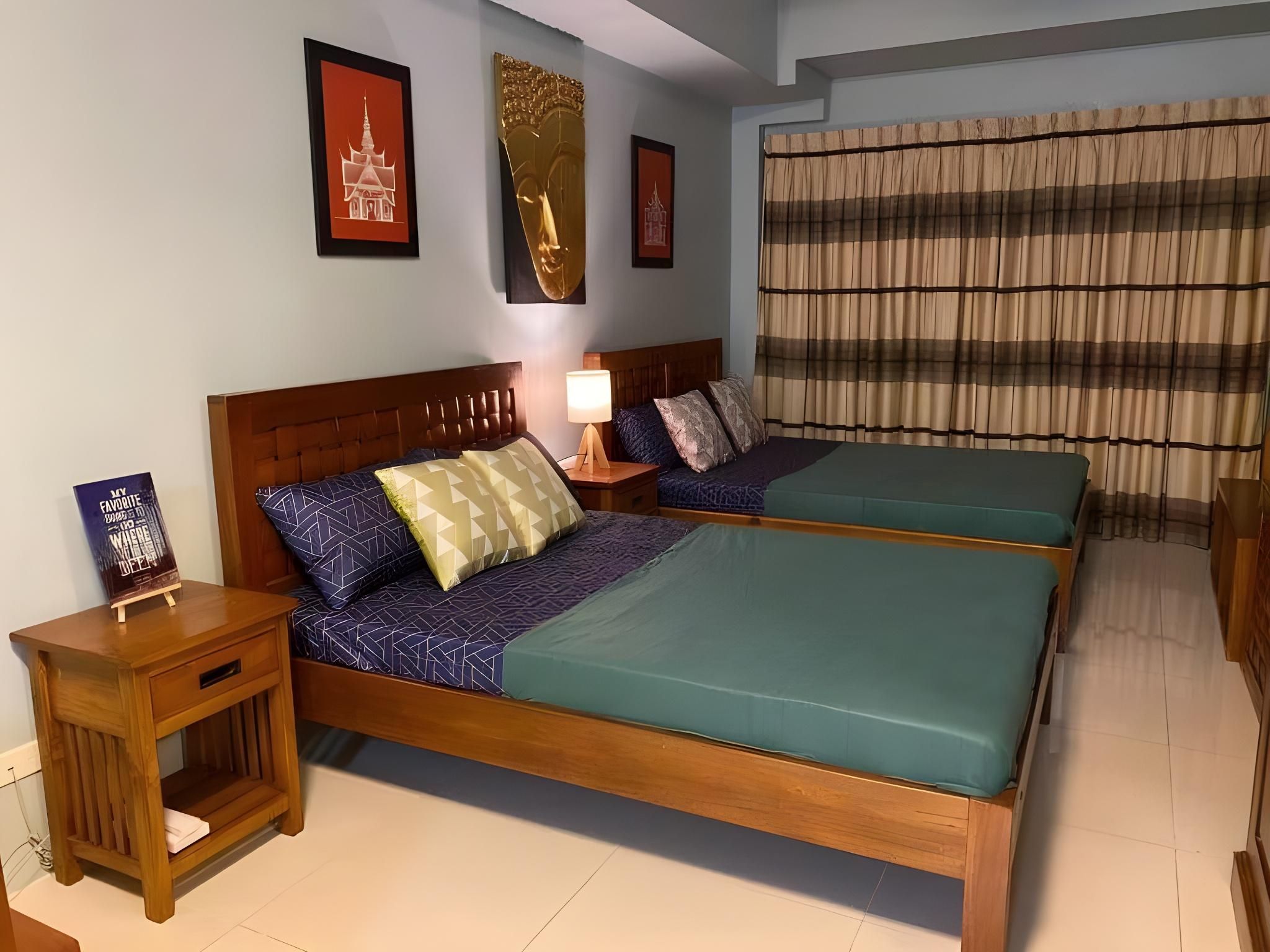 Apartment with Lake View