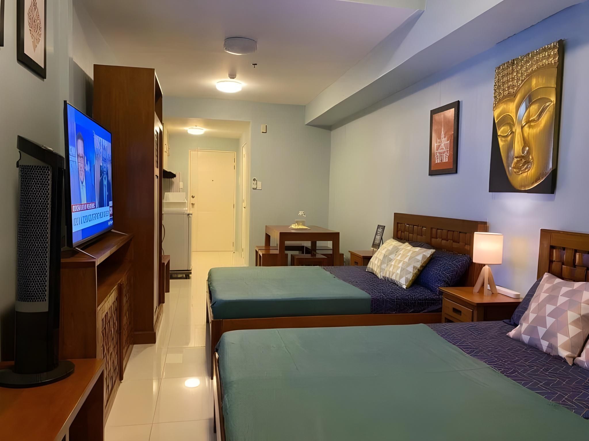 Apartment with Lake View