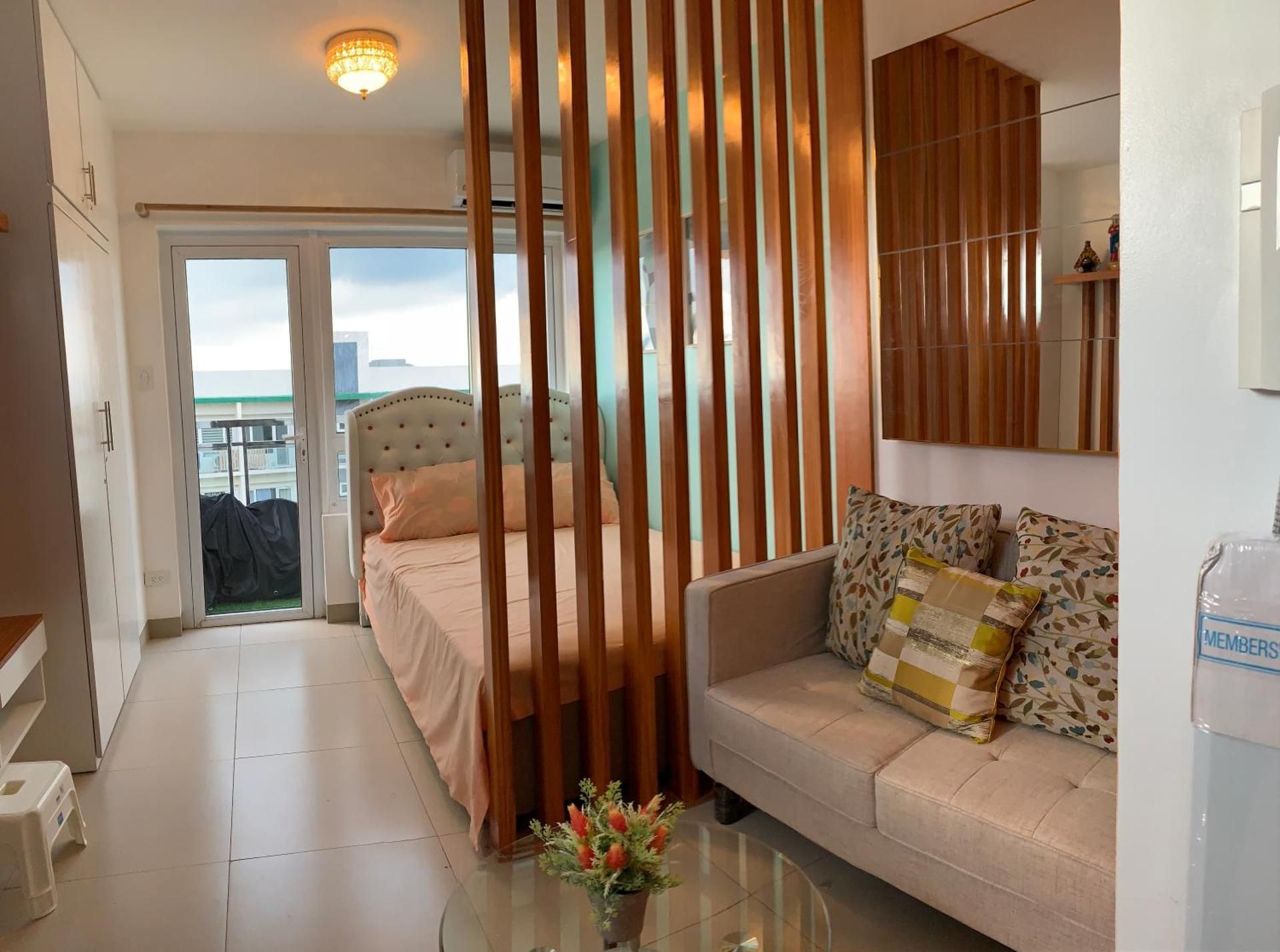 Studio with Balcony