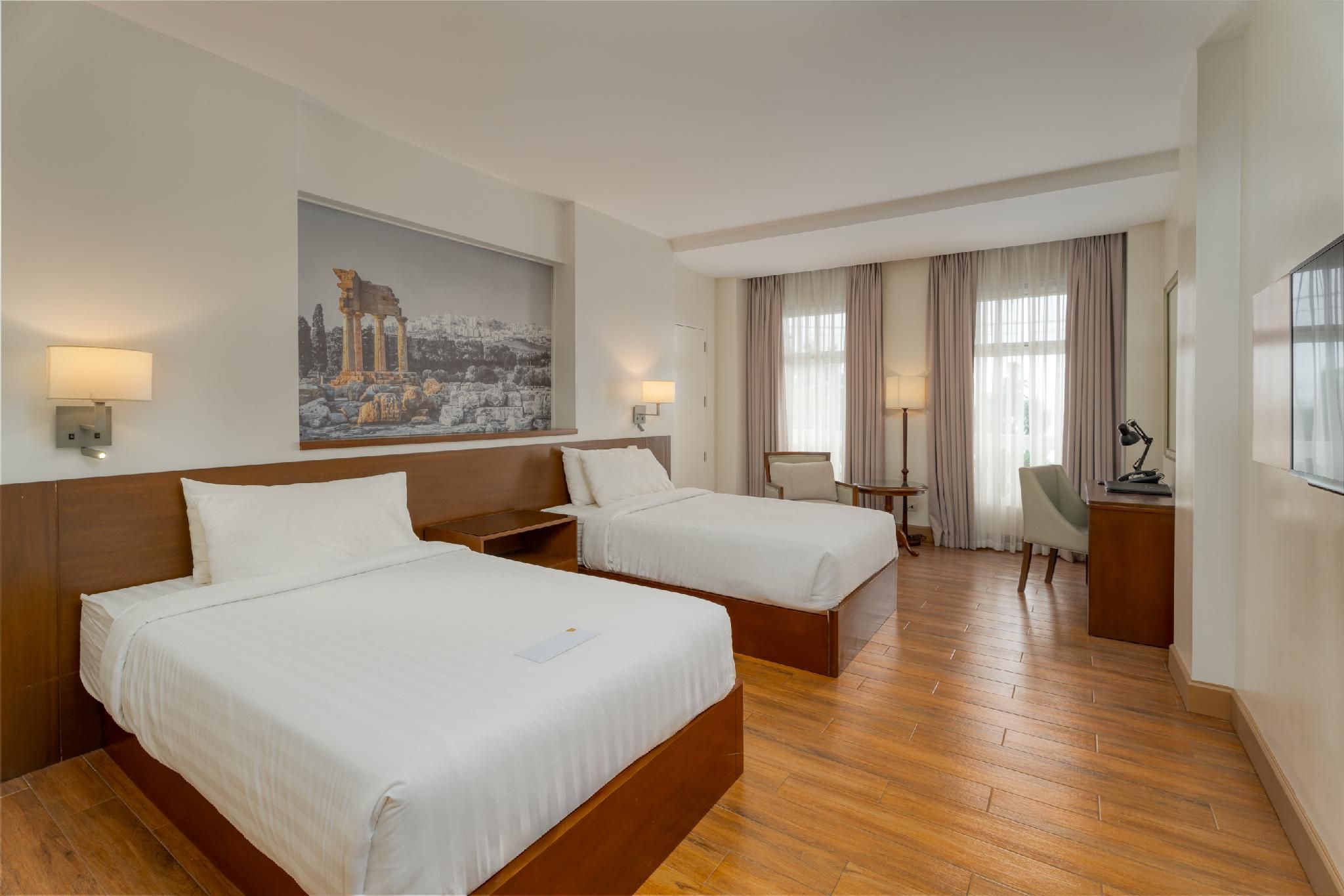 Deluxe Twin Suite