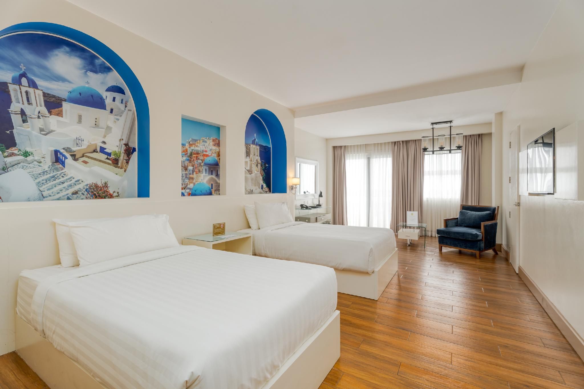 Hotel Carlito Tagaytay Junior Suite Twin