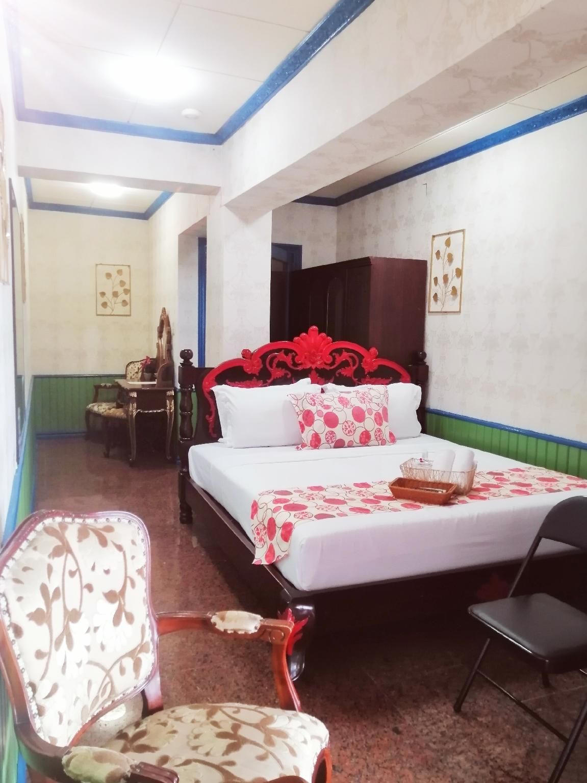 Superior King Room with balcony