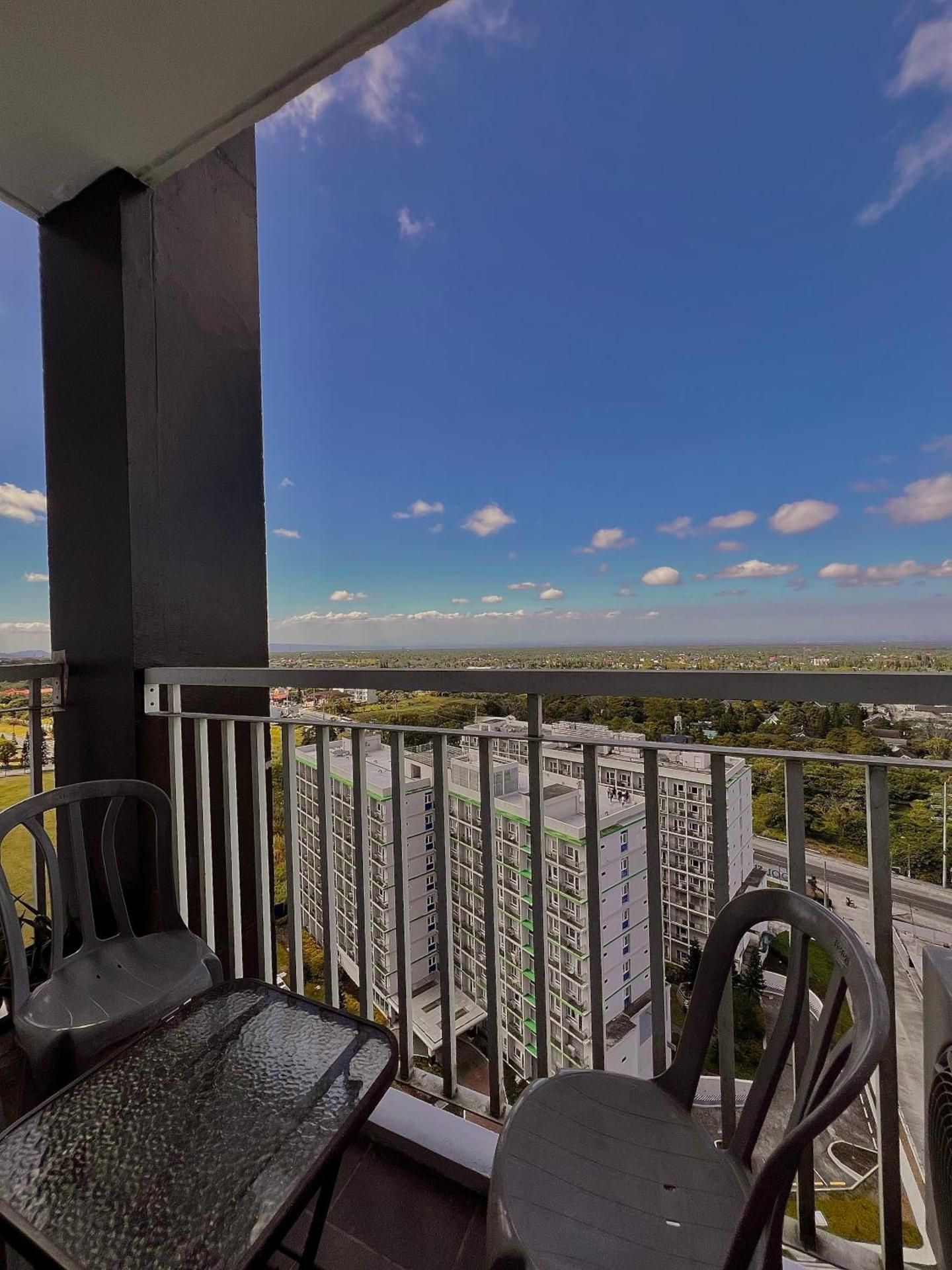 Deluxe One-Bedroom Apartment with Garden View