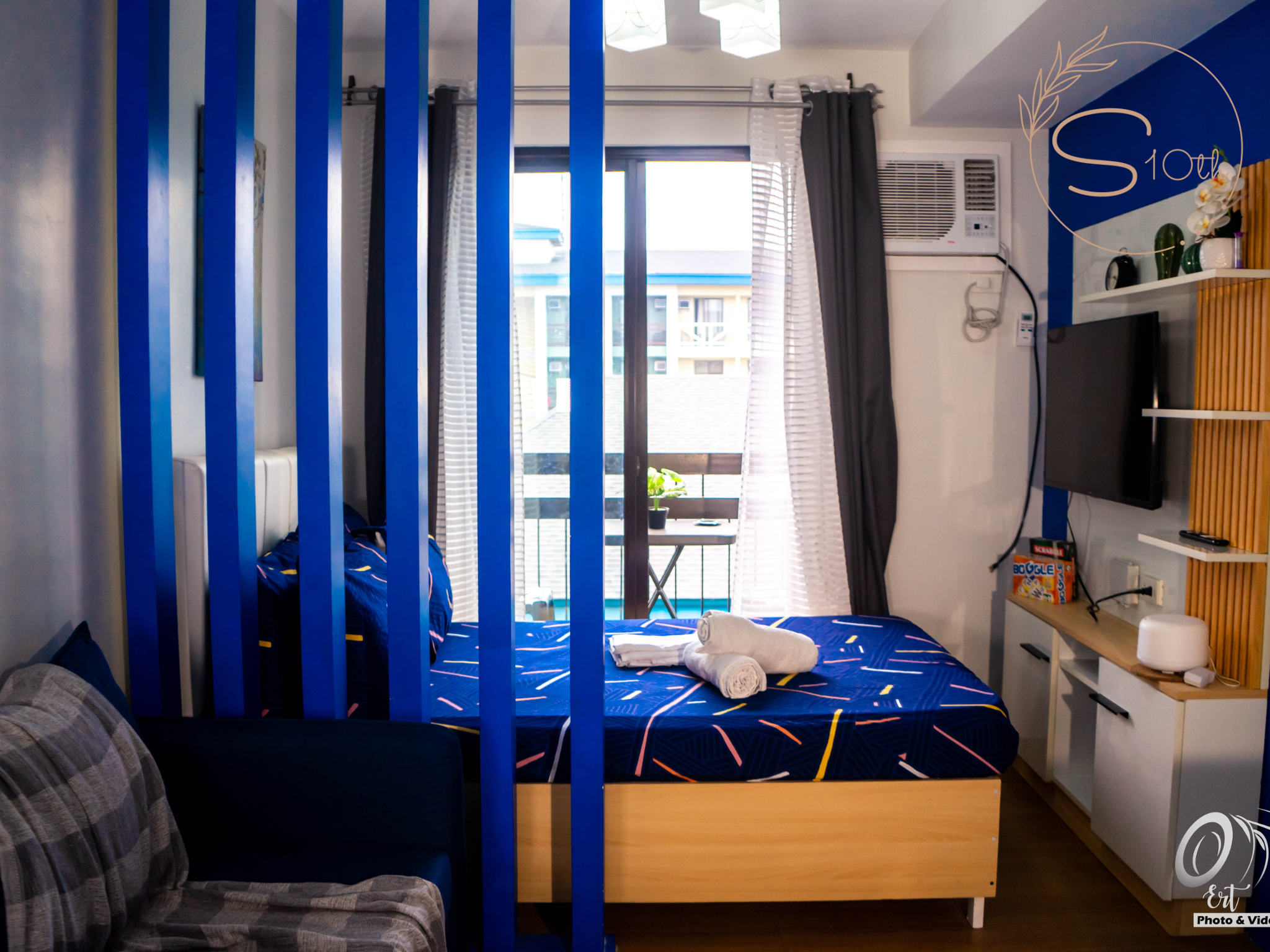 Deluxe Hollywood Room