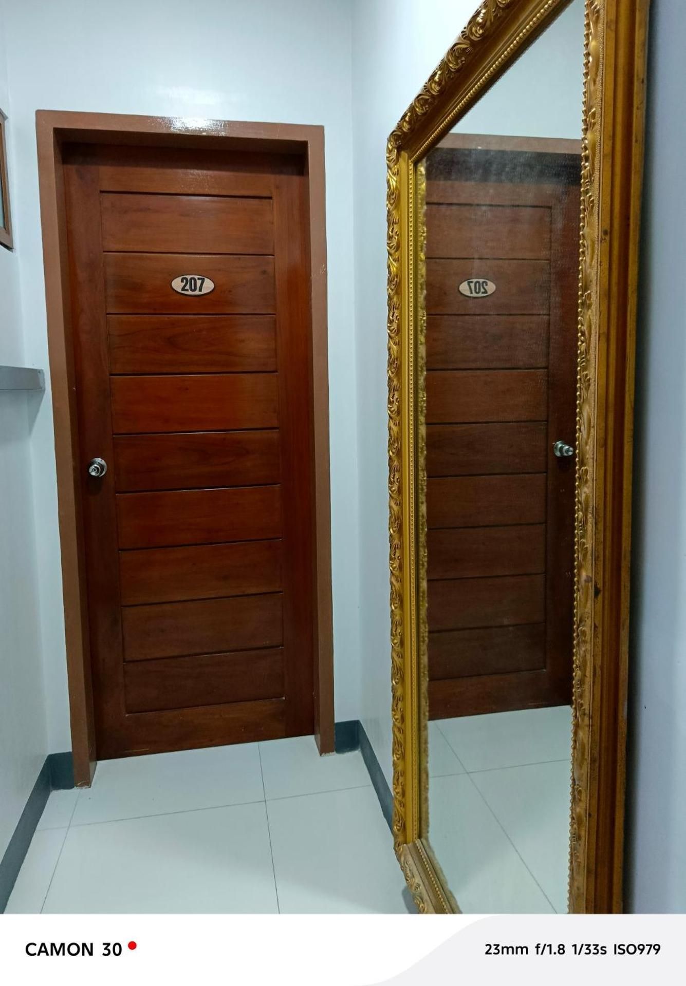 Quadruple Room with Private Bathroom