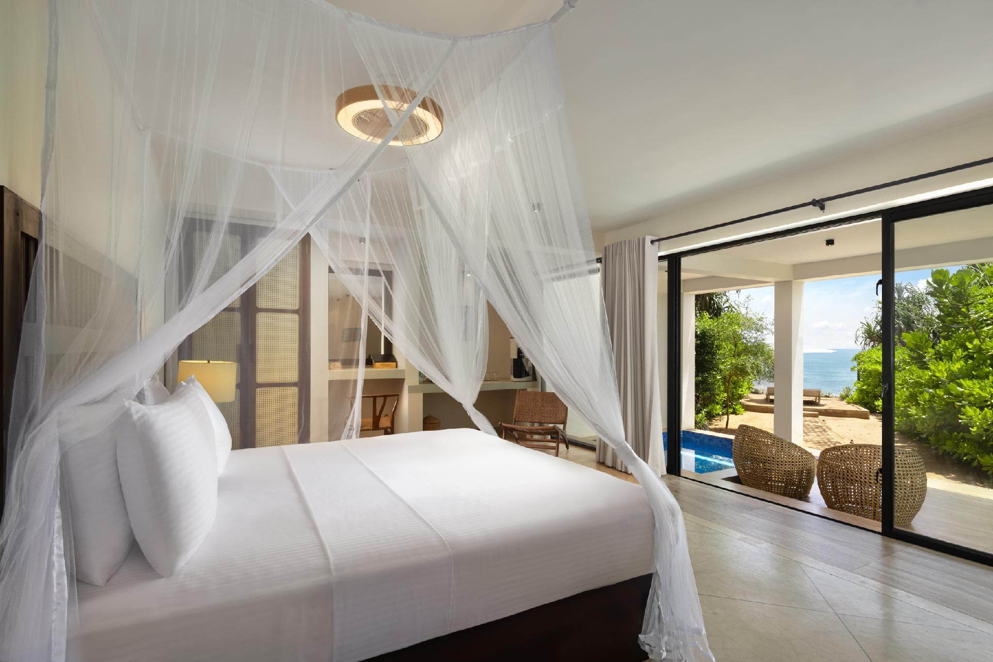 Garden Suite with Sea View