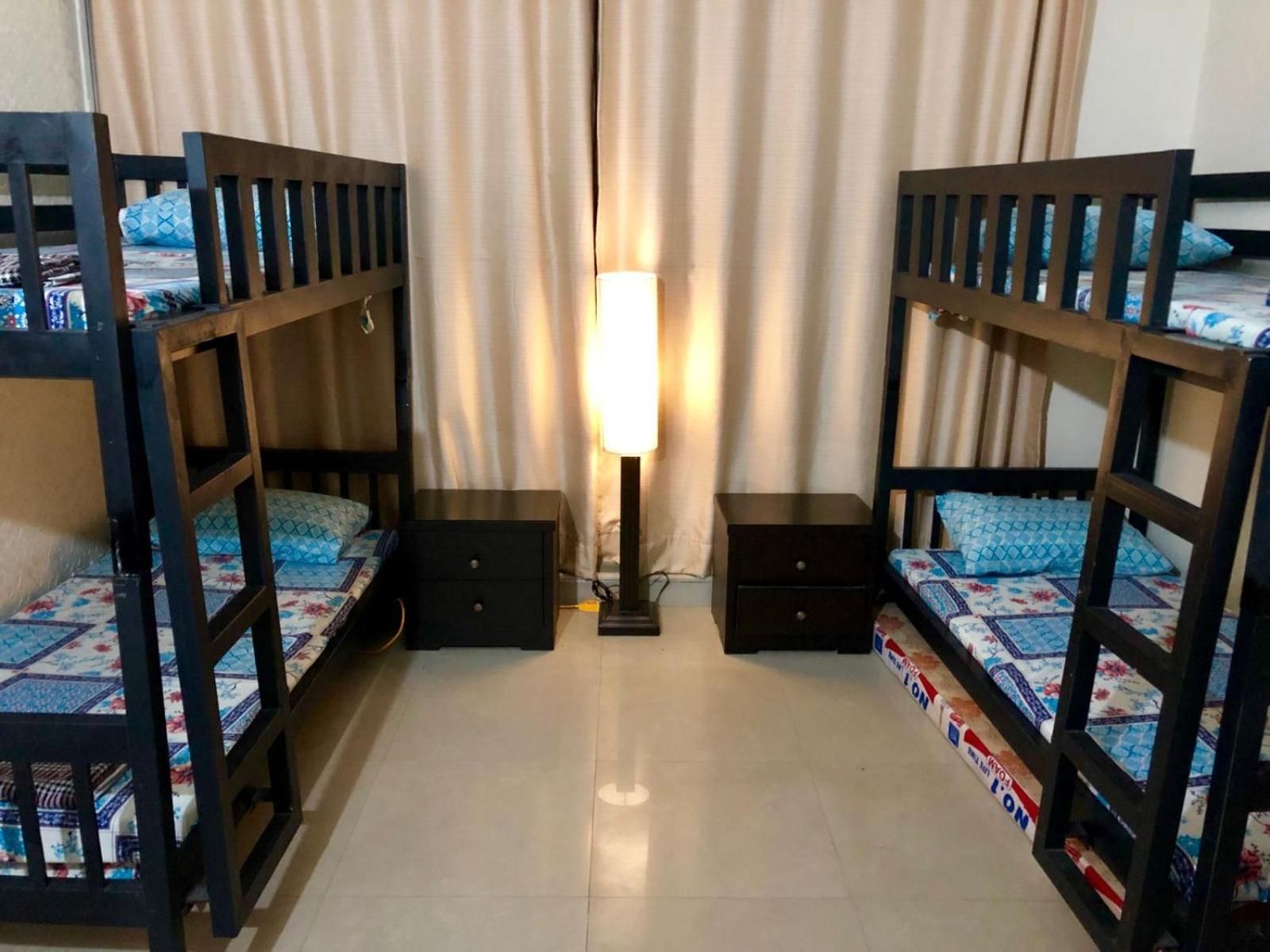 Dormitory Room - Mixed