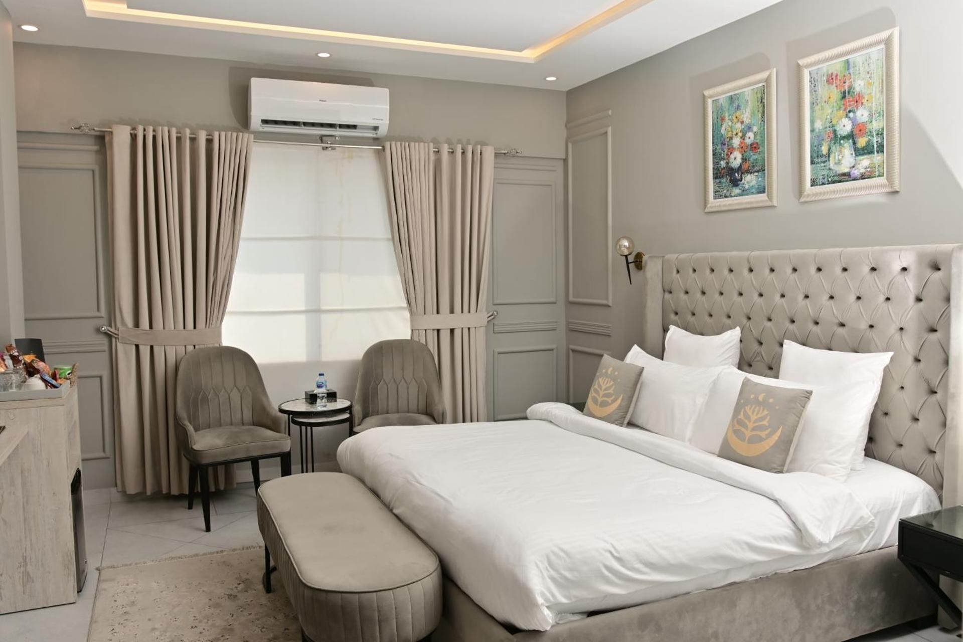 Superior Family Room