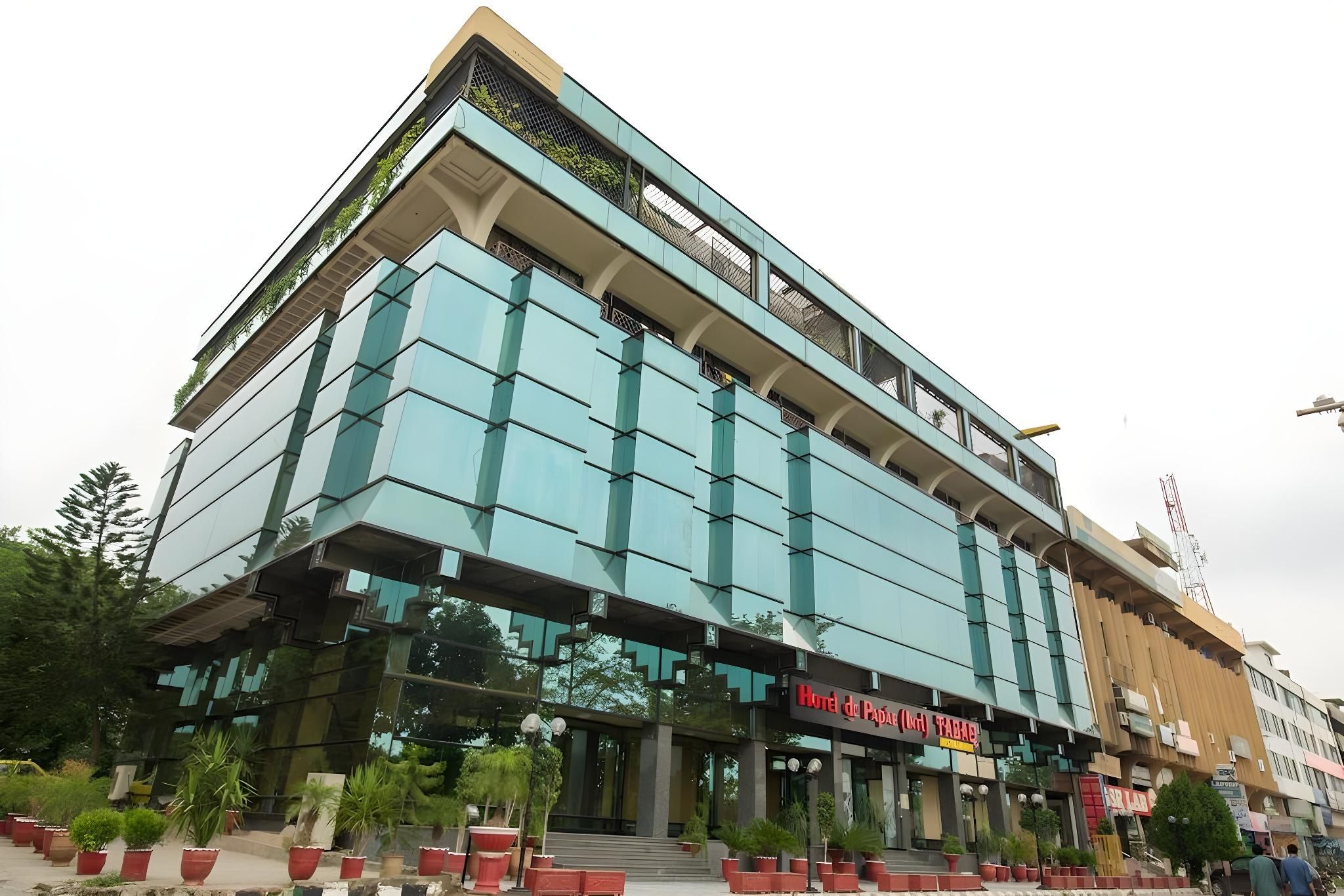 Hotel De Papae