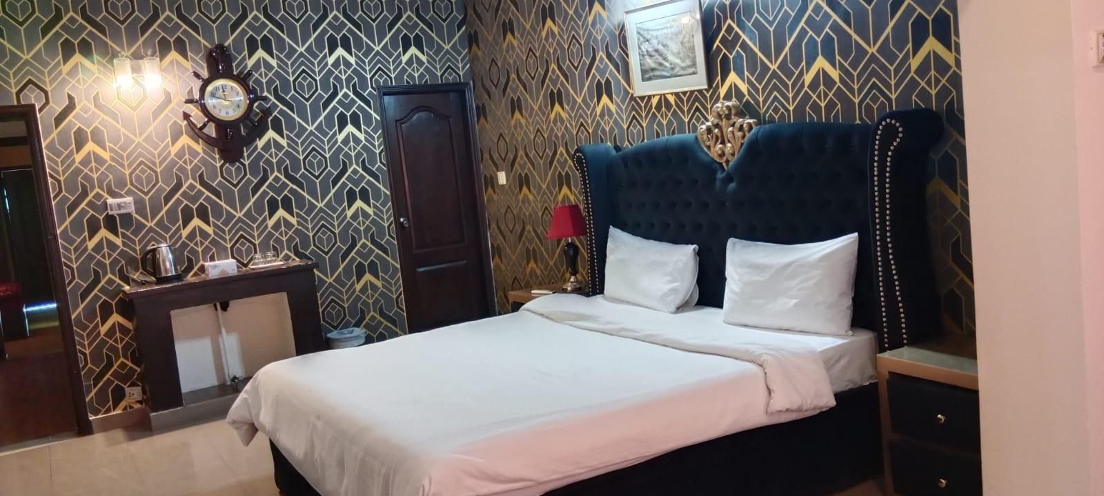 City Home Guest House F-8/3