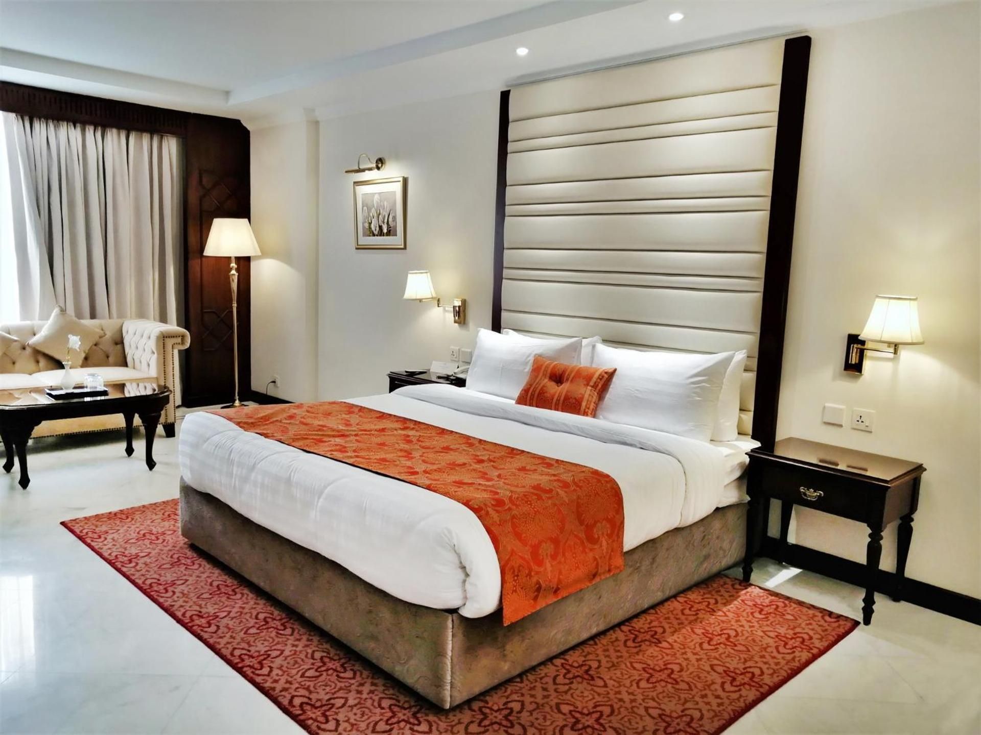 Deluxe Double or Twin Room