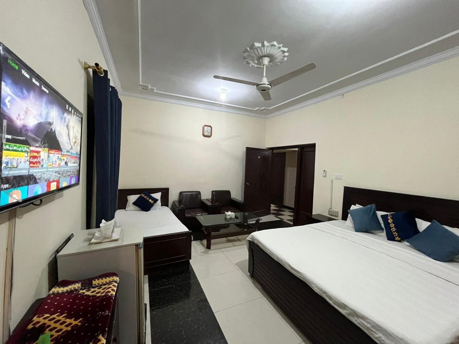 Luxury Triple Room