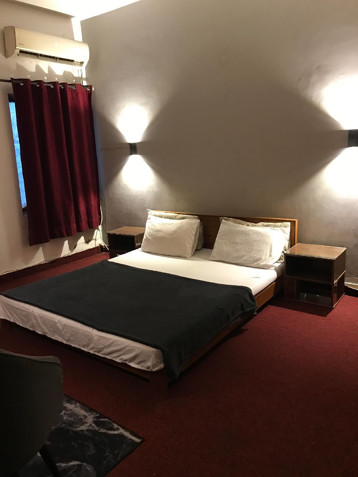 Durrani Lodges - Guest House G11 Double Room