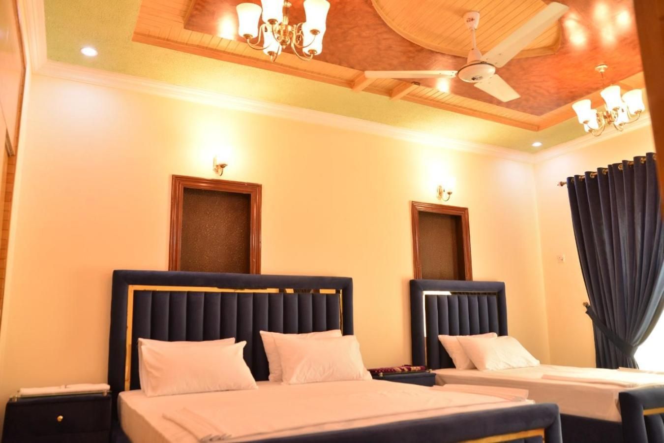 Redbury Inn Guesthouse Triple Family Room