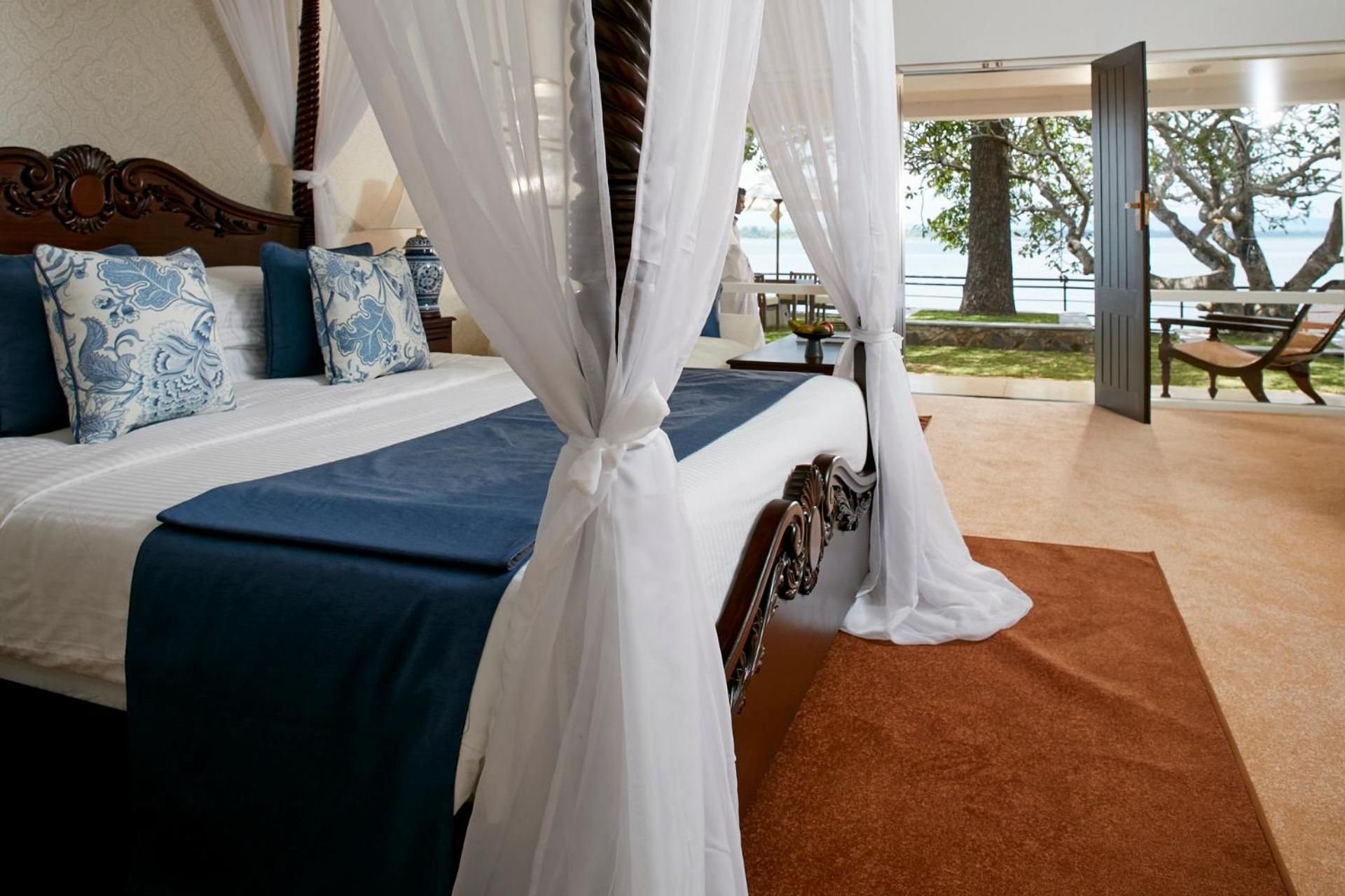 Premier Room with Lake View